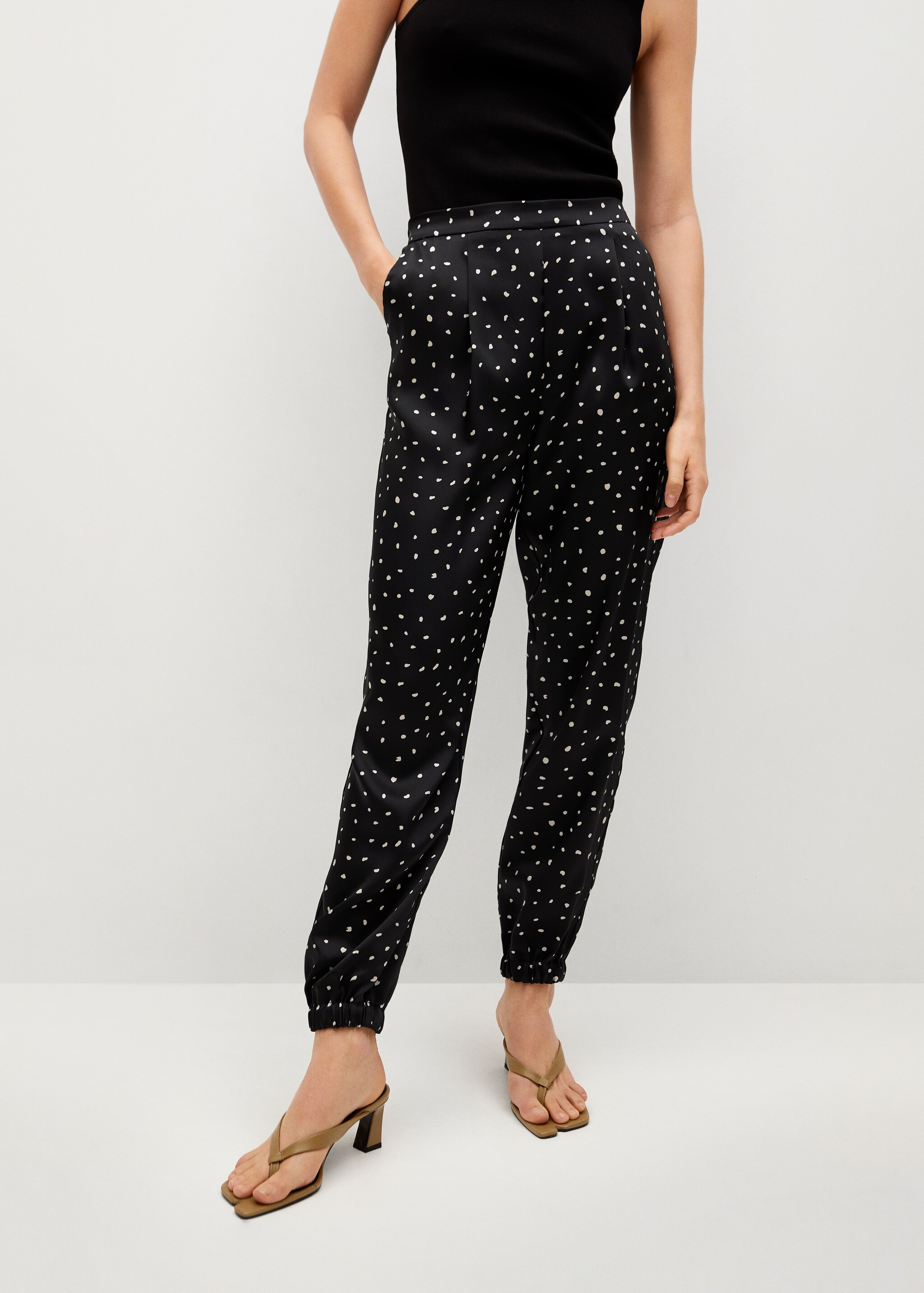 Satin-finish trousers with pleat detail  - Medium plane