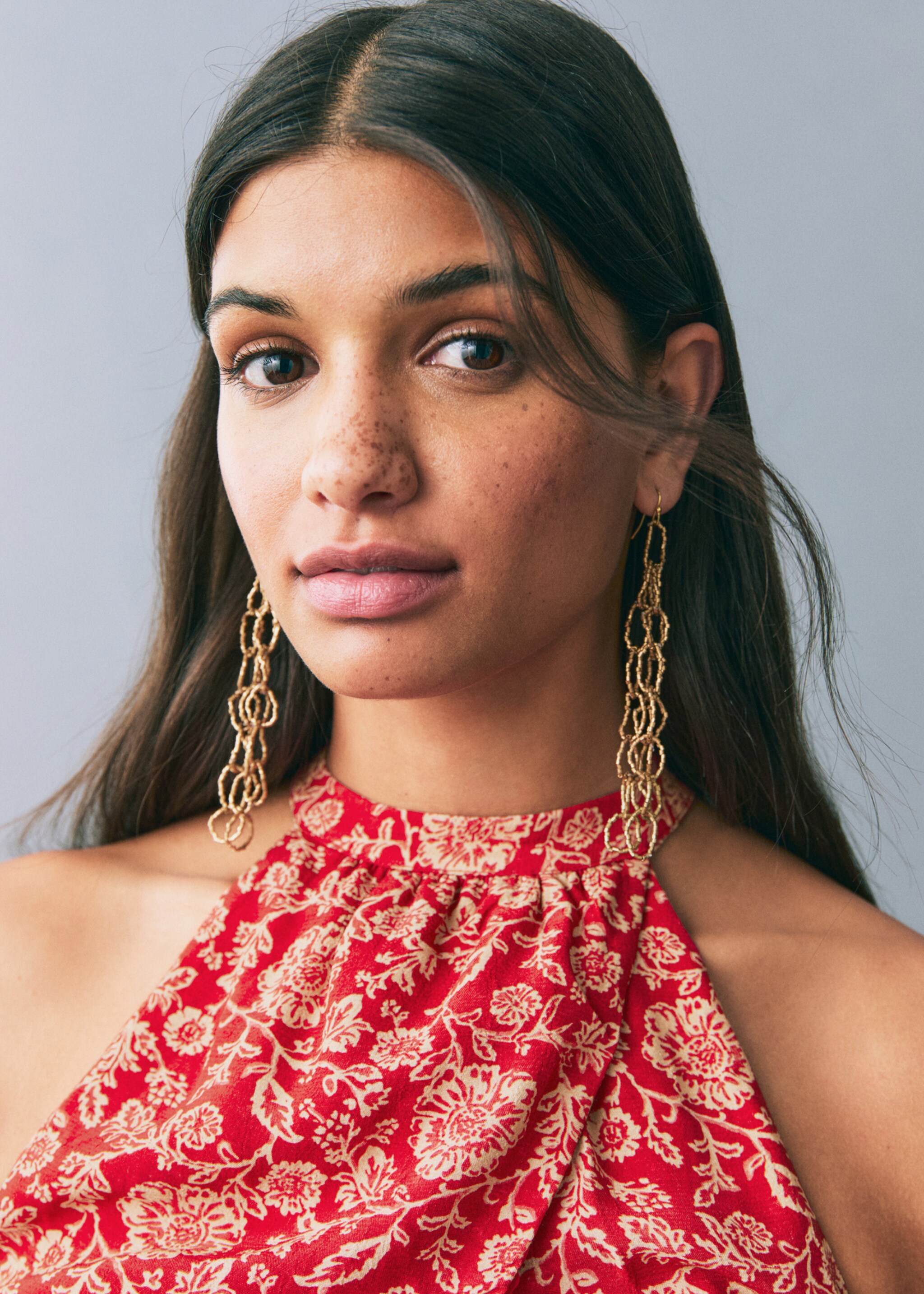 Kleid mit Halfterkragen - Detail des Artikels 1, Bräunliches Orange. Ref: 87026371-00.