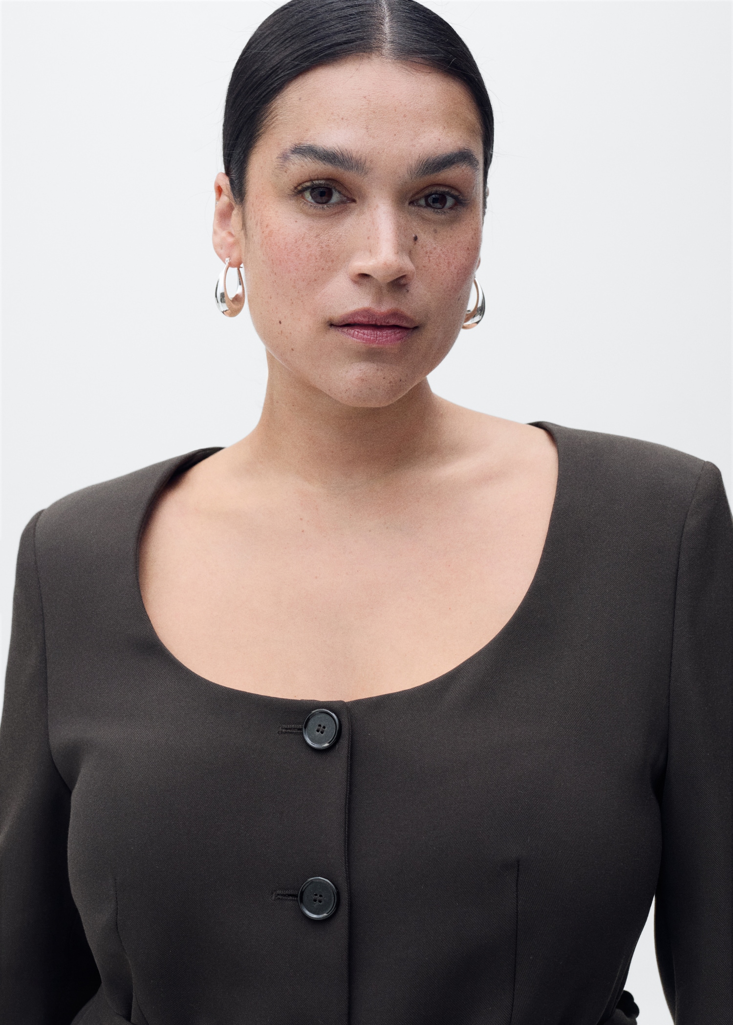 Suit jacket with belt - Details of the article 4