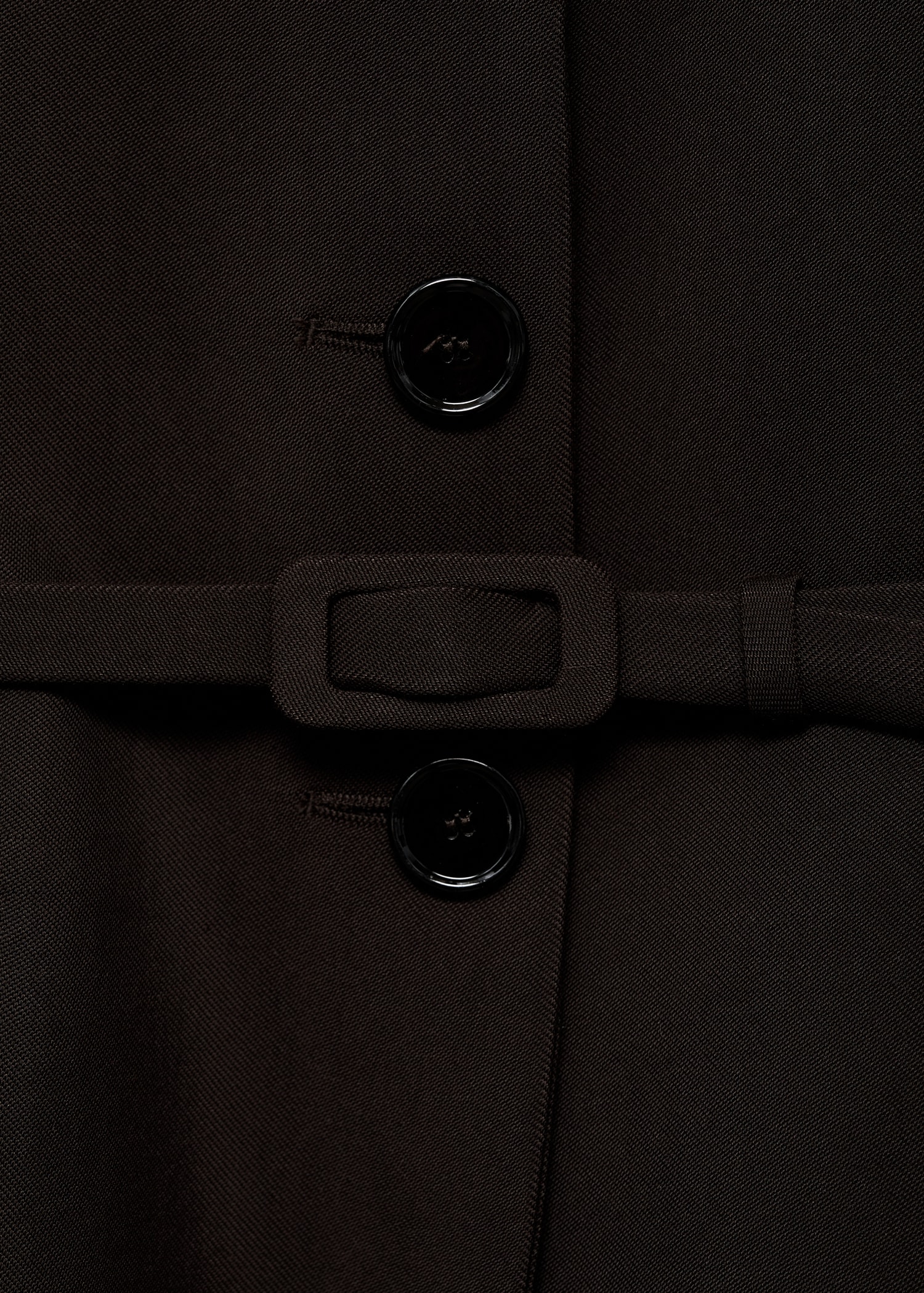 Suit jacket with belt - Details of the article 8