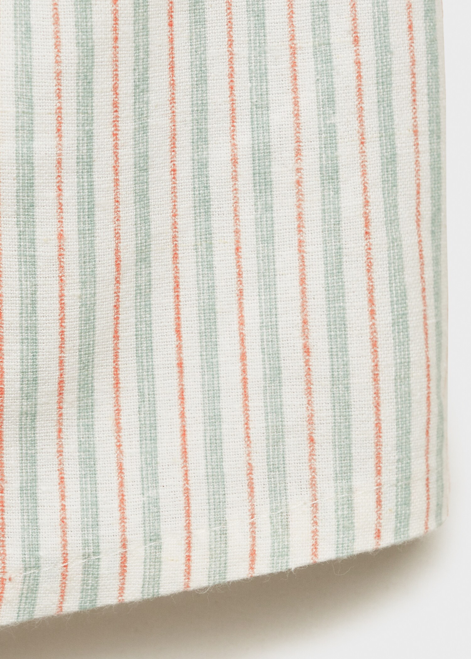 Striped linen shorts - Details of the article 0