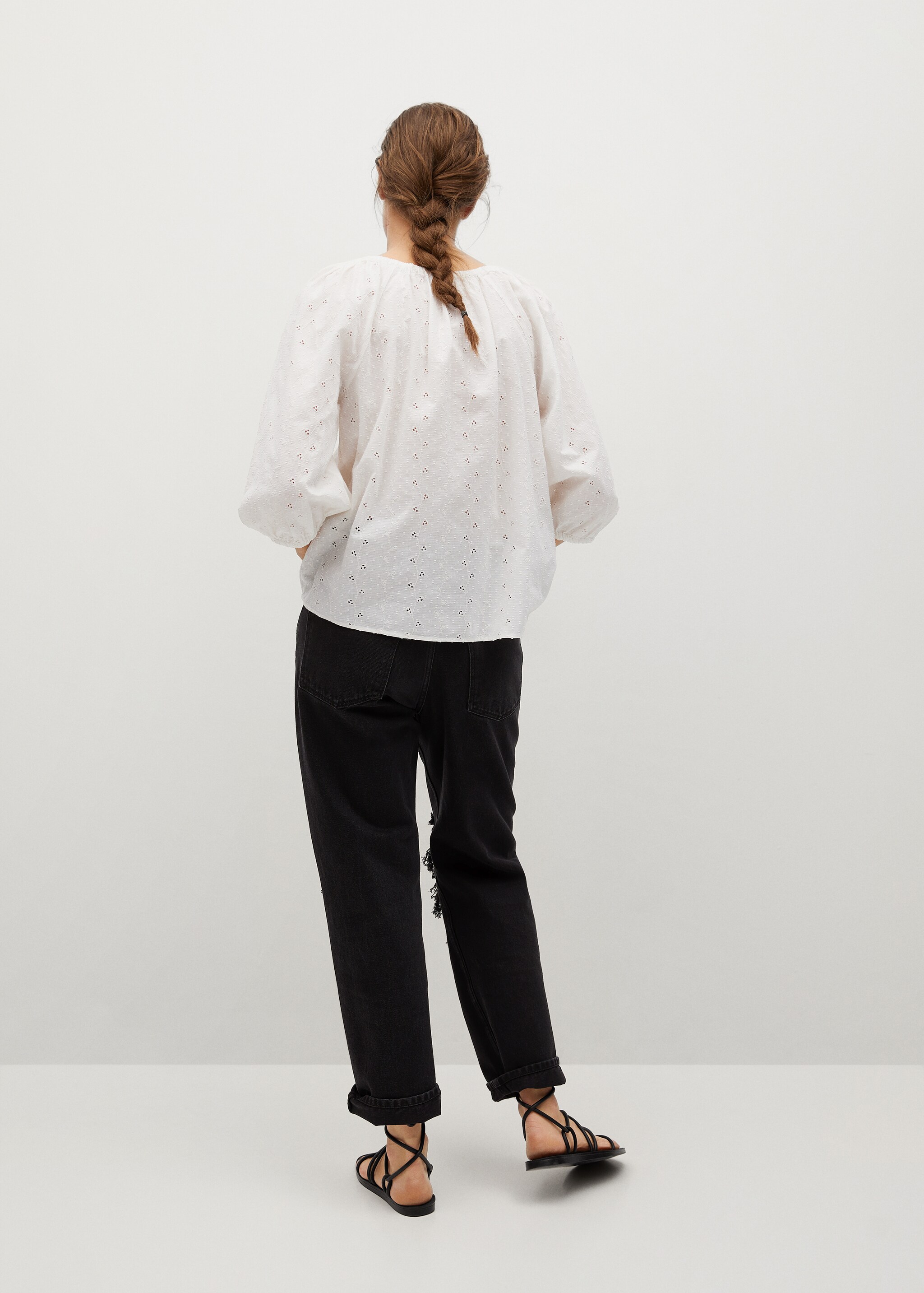 Blusa algodón bordado suizo - Reverso del artículo