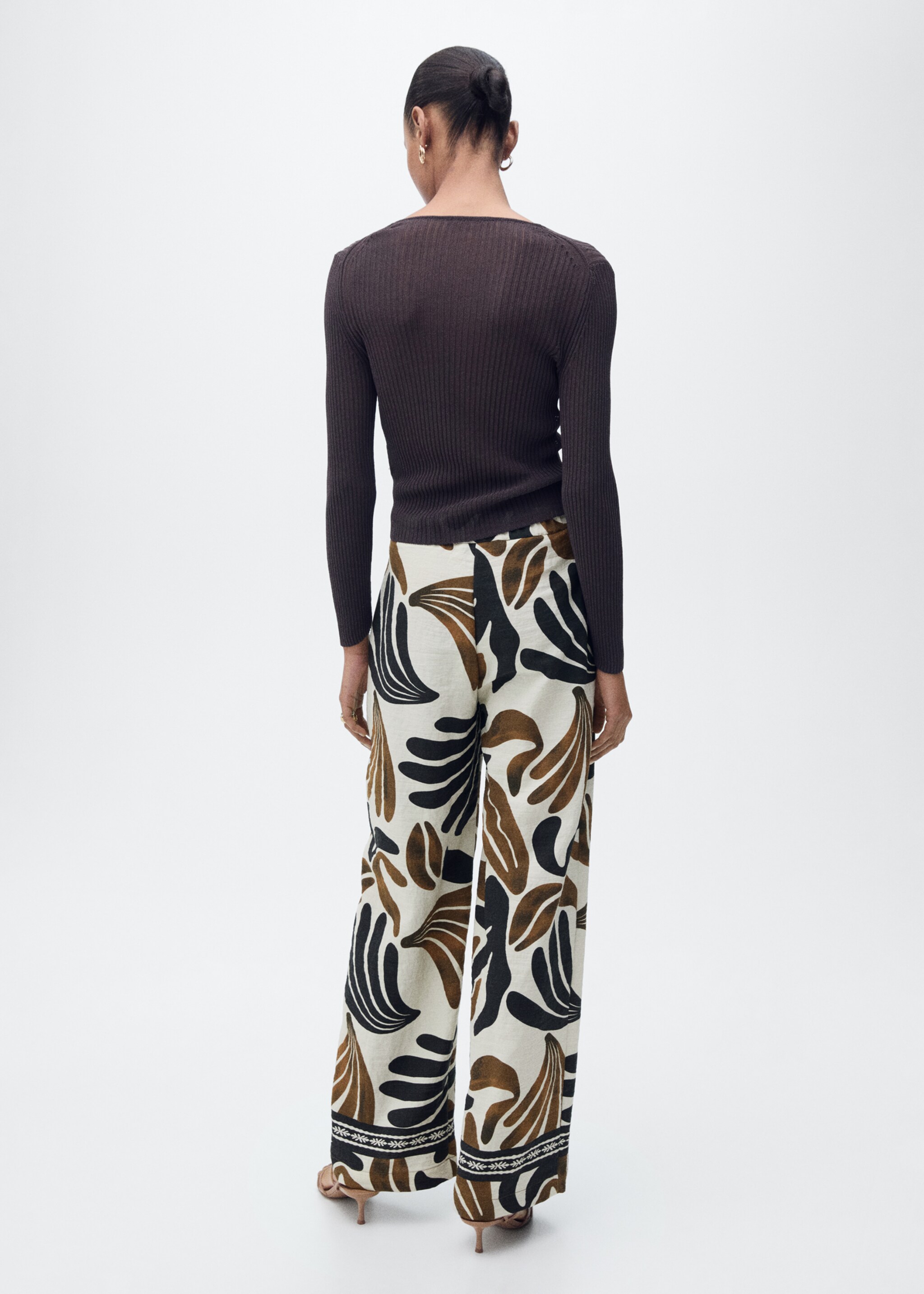 Wideleg-Hose mit abstraktem Print - Rückseite des Artikels, Ecru. Ref: 87027176-00.