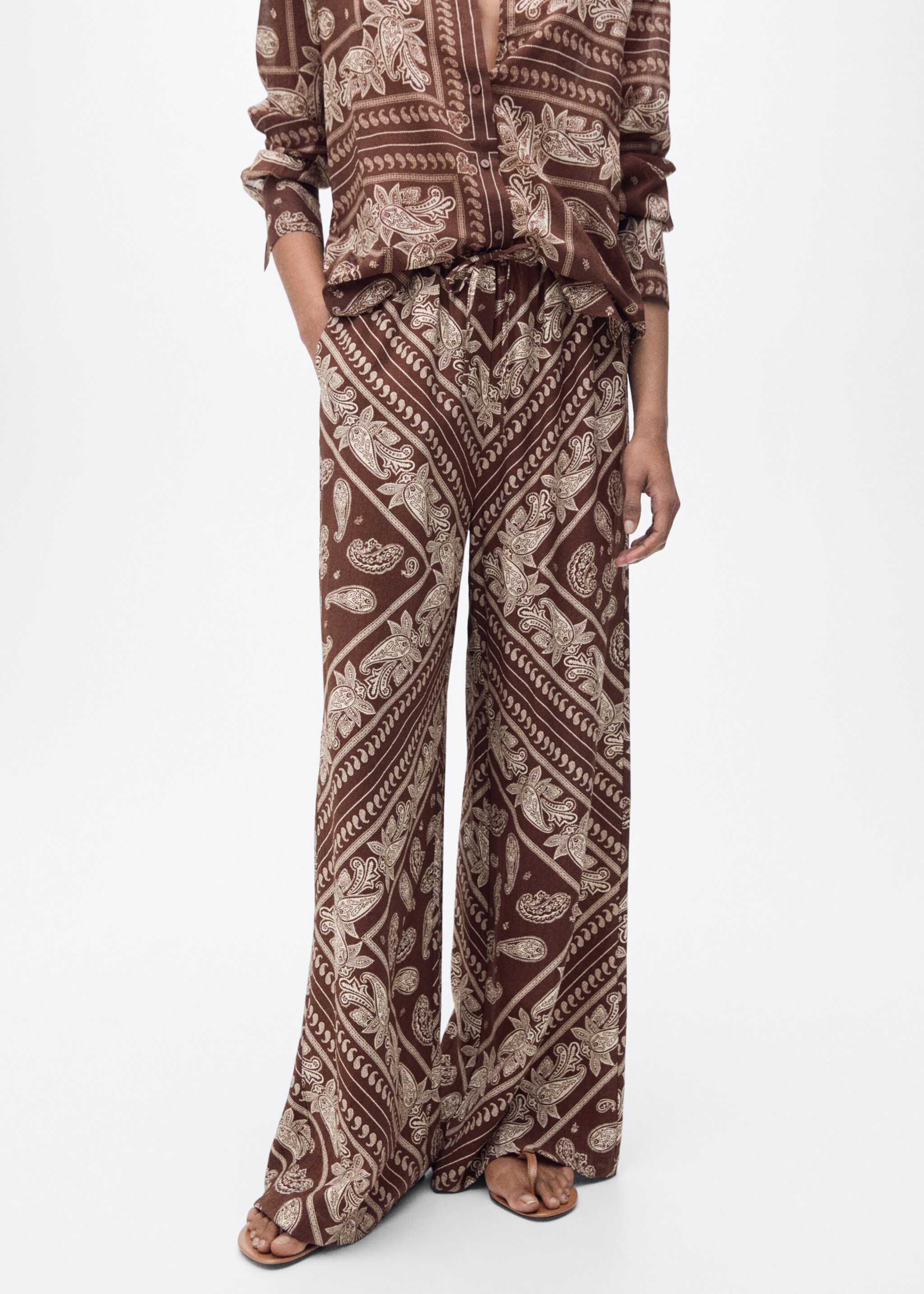 Paisley-print wide leg trousers - Medium plane, Brown. Ref: 87027177-00.