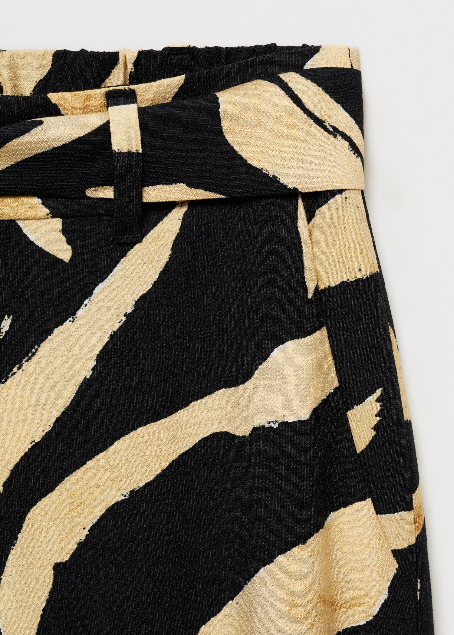 Gerade bedruckte Hose mit Gürtel - Detail des Artikels 8