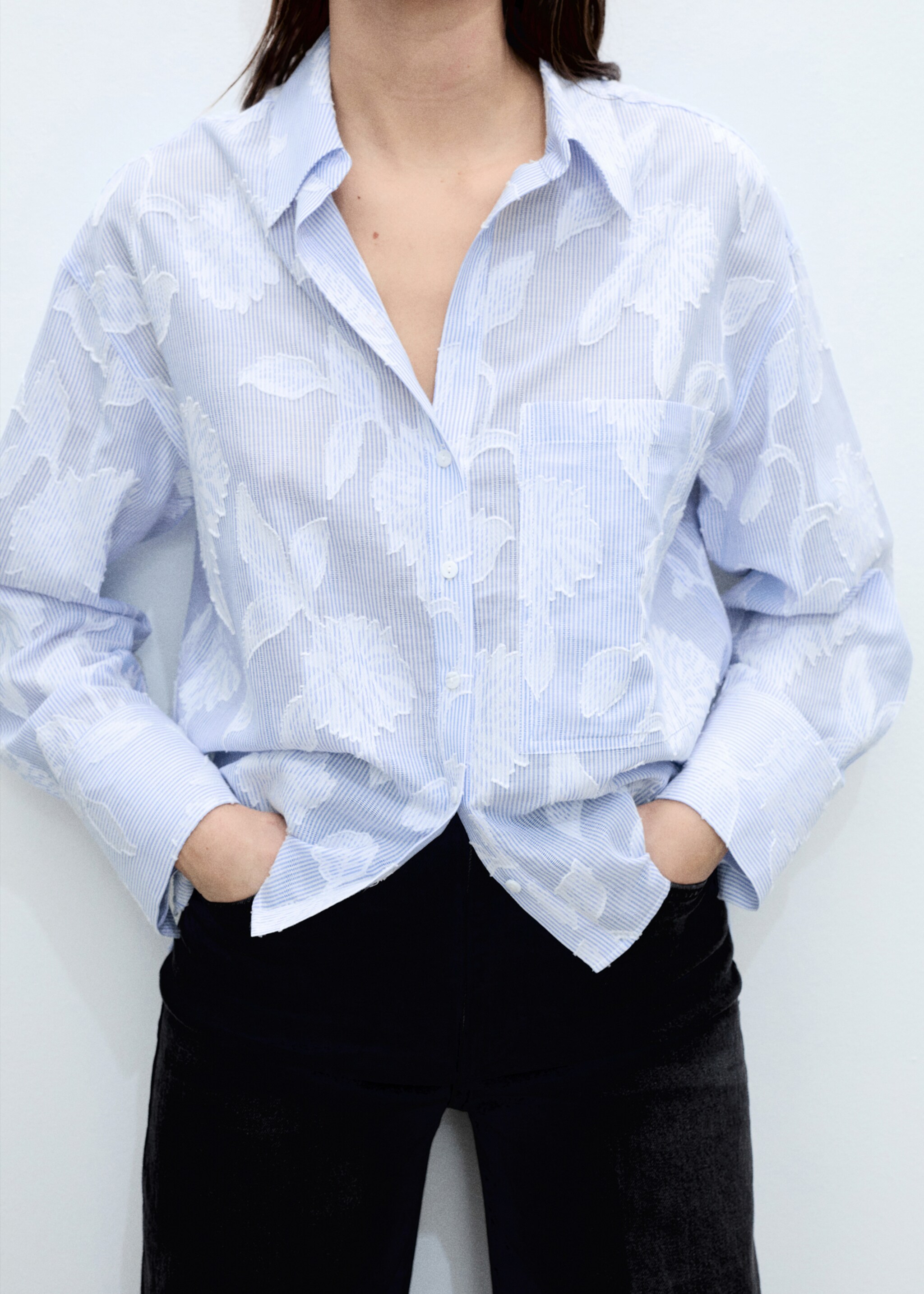 Embroidered oversized striped shirt - Details of the article 6, Sky Blue. Ref: 87027179-00.