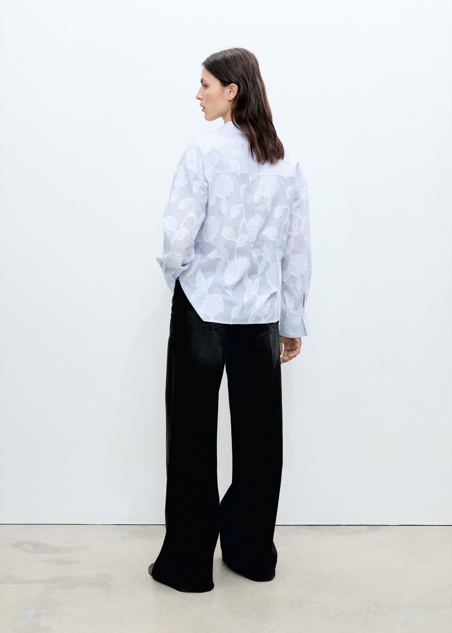 Embroidered oversized striped shirt - Reverse of the article