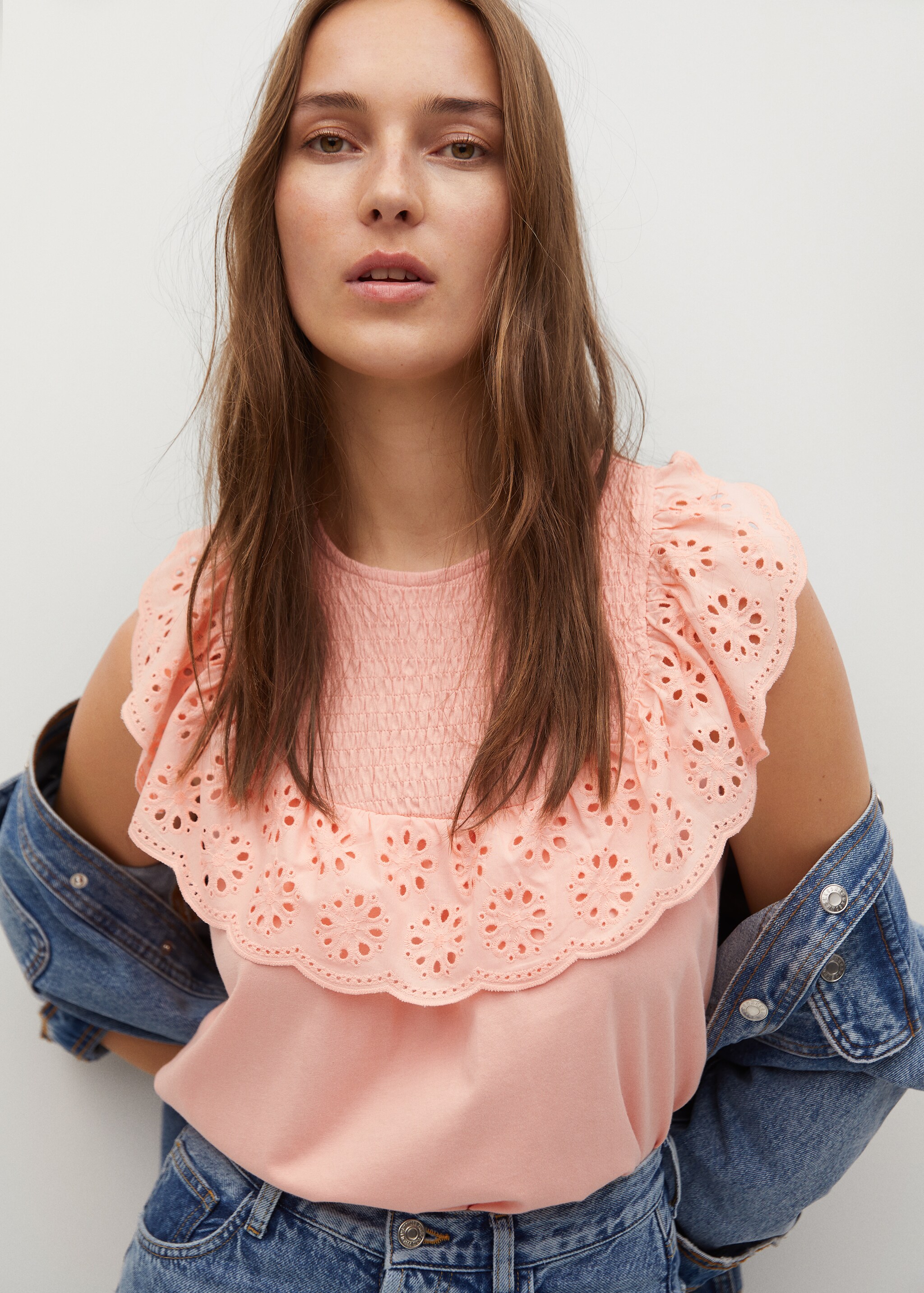 Blond cotton t-shirt - Details of the article 1