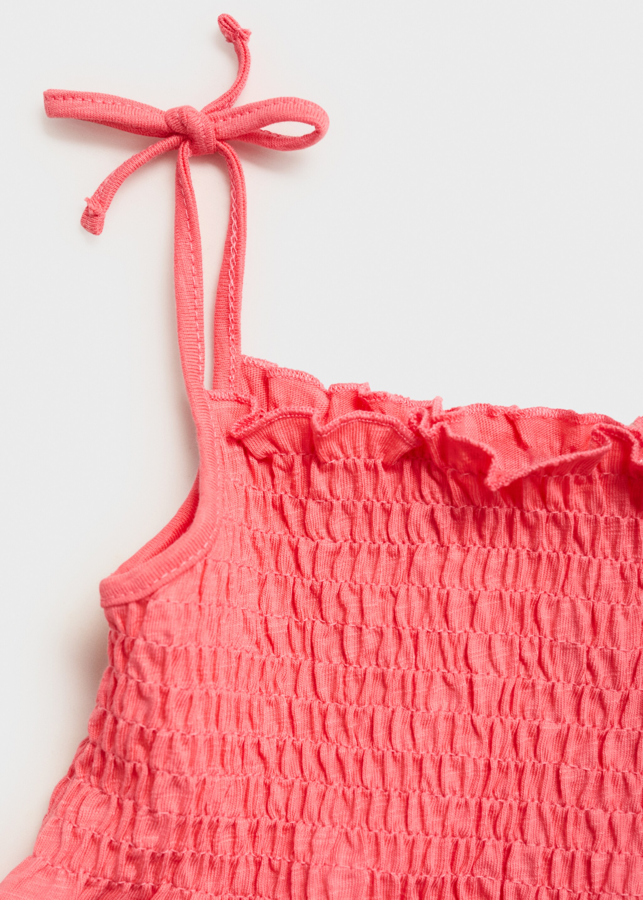 Ruched strapless top - Details of the article 8, Coral Red. Ref: 87027897-00.