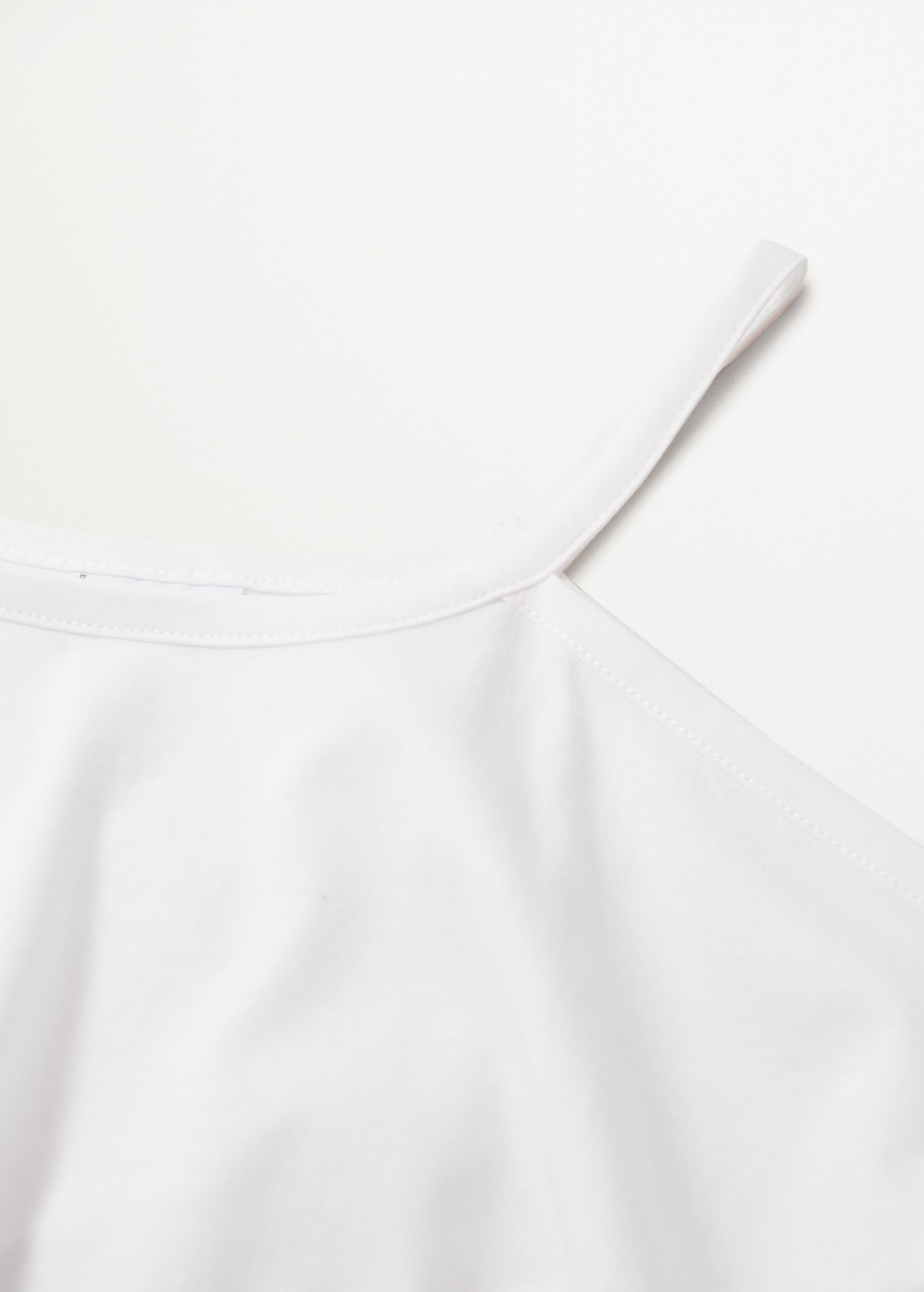 Camiseta hombros descubiertos - Detalle del artículo 8