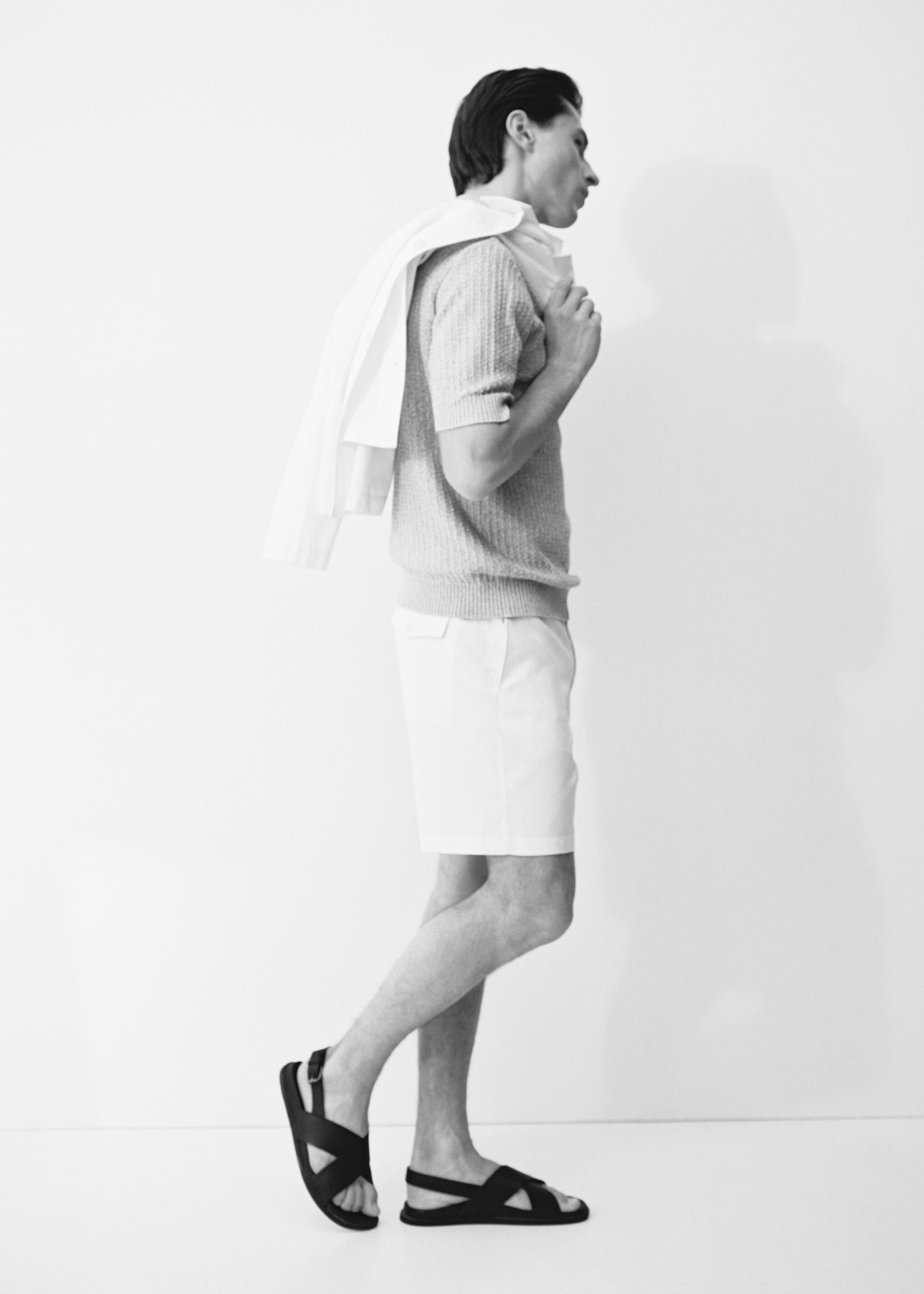 Polo algodón punto estructura - Detalle del artículo 3, Beige. Ref: 87029213-00.