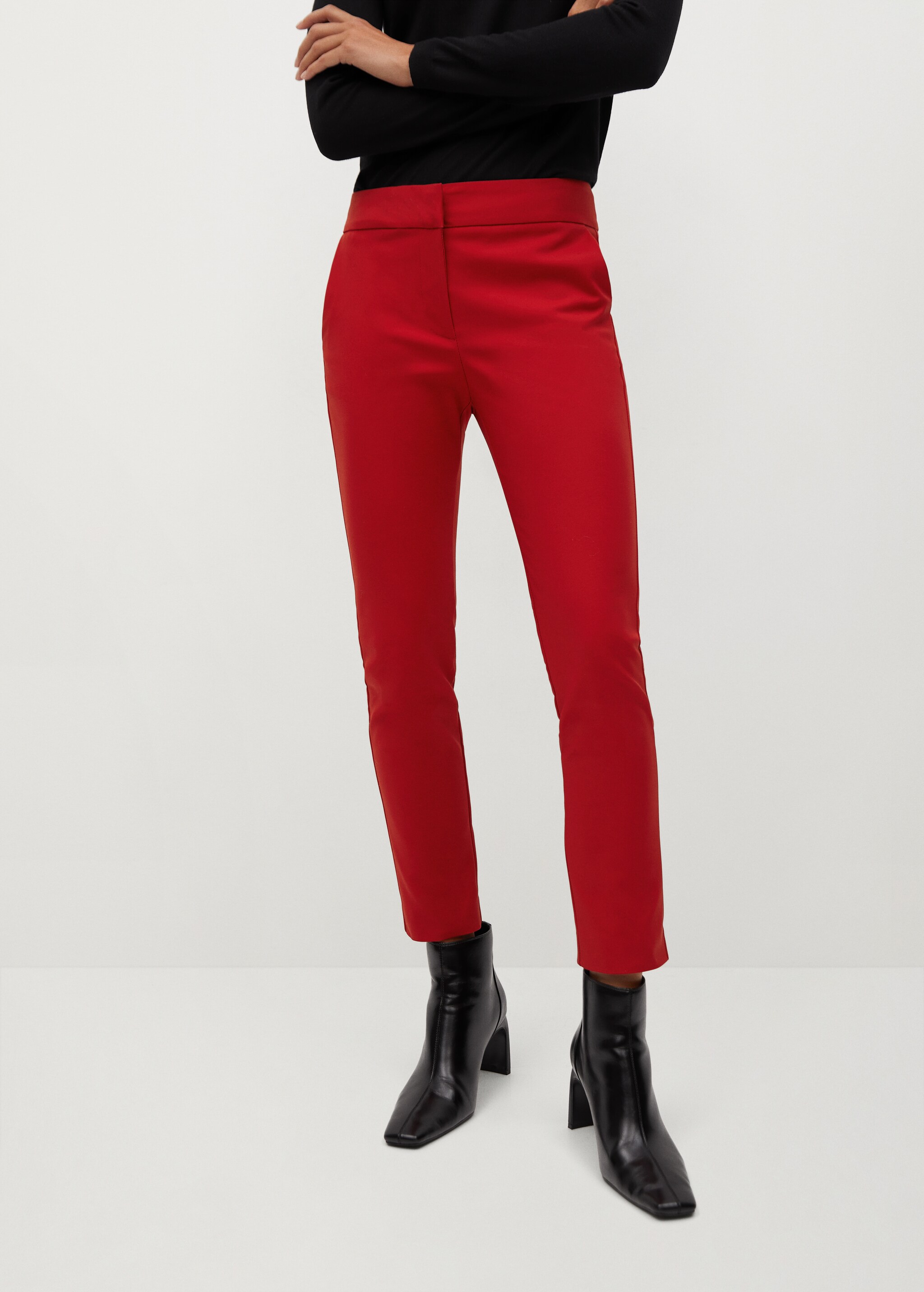 Pantalón pitillo traje - Plano medio