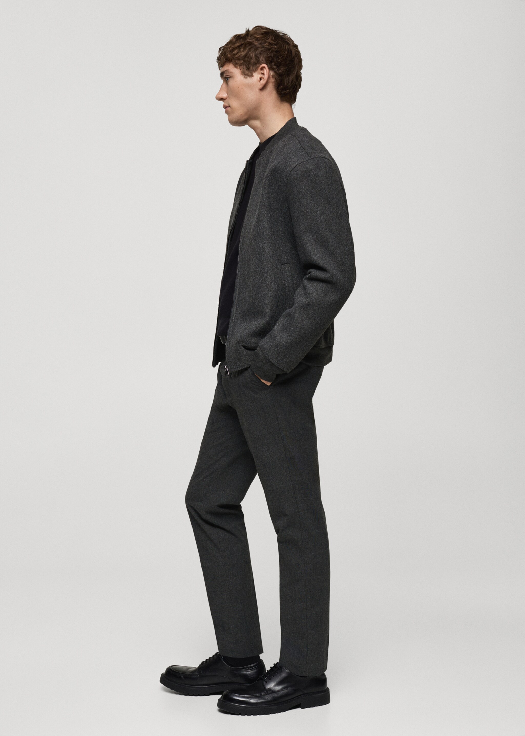 Flanellhose mit Prince-of-Wales-Check - Detail des Artikels 2, Grau. Ref: 87030255-00.