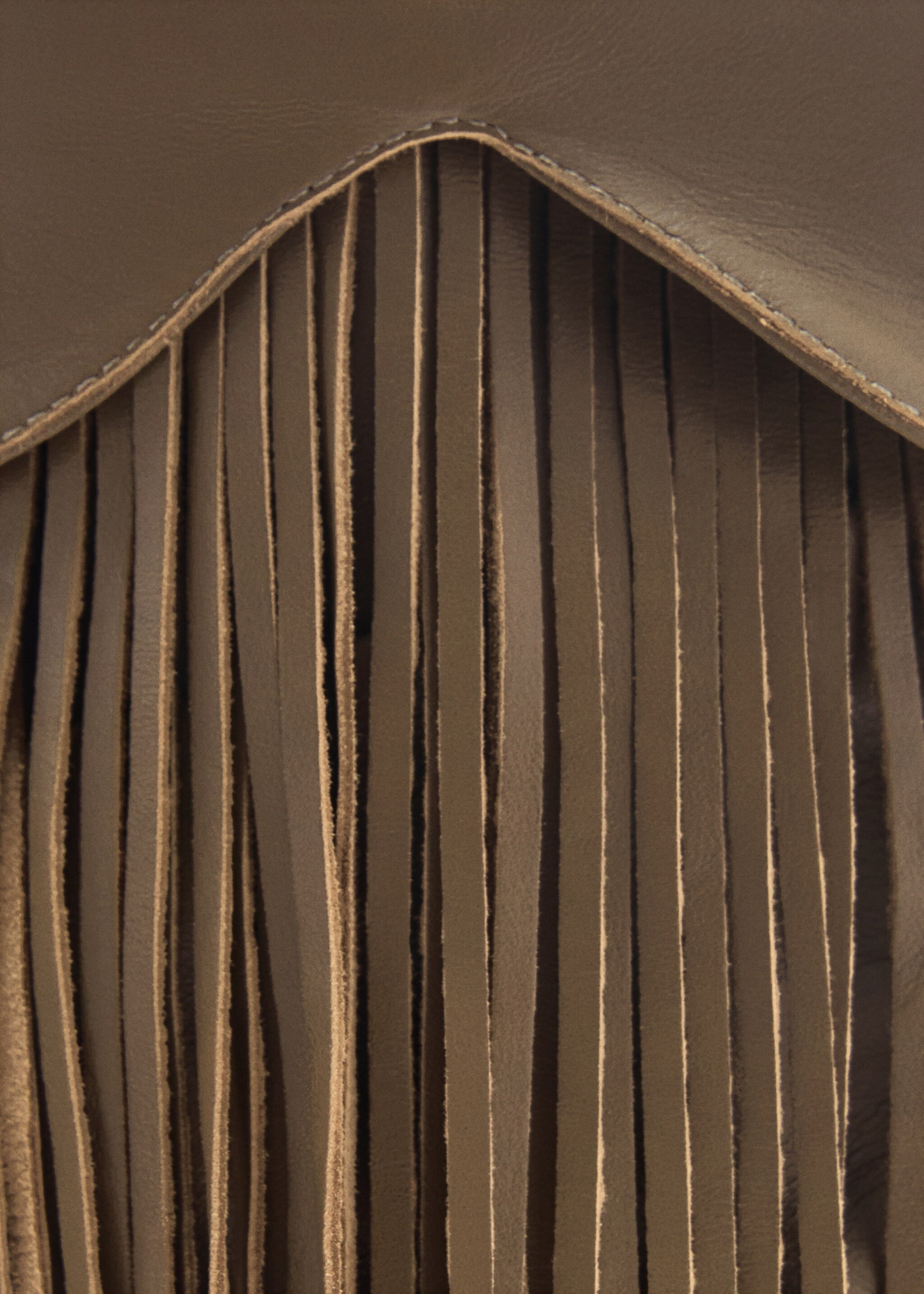 Leather ankle boot with fringe heel - Details of the article 2, Khaki. Ref: 87030257-00.