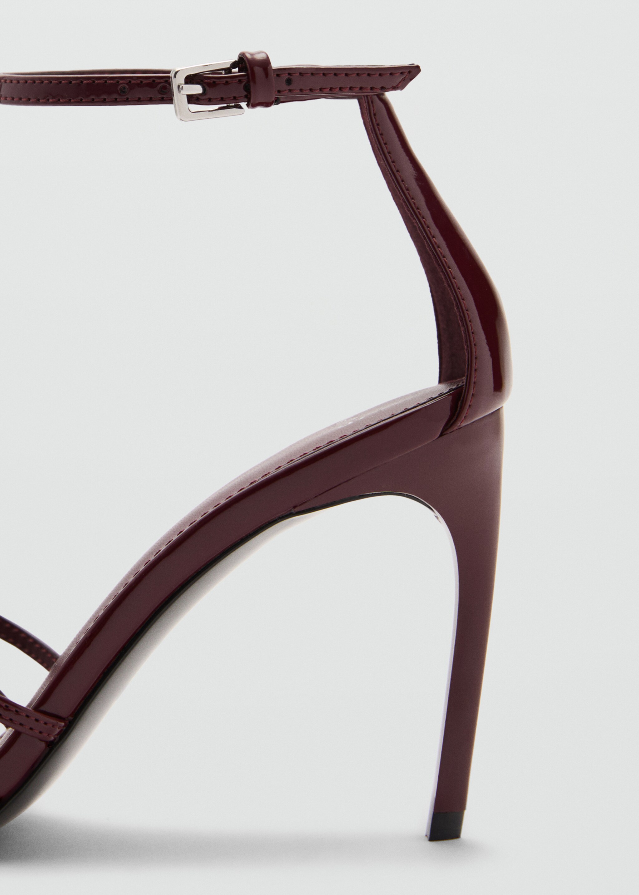 Strappy heeled sandals - Details of the article 1, Burgundy. Ref: 87030268-00.