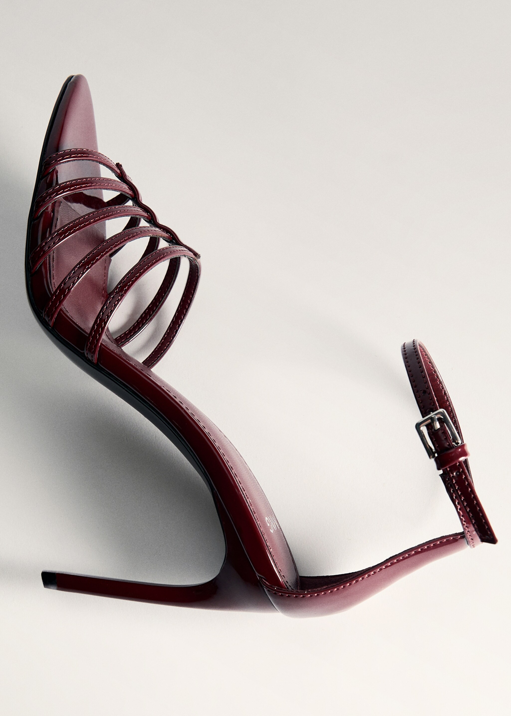 Strappy heeled sandals - Details of the article 5, Burgundy. Ref: 87030268-00.