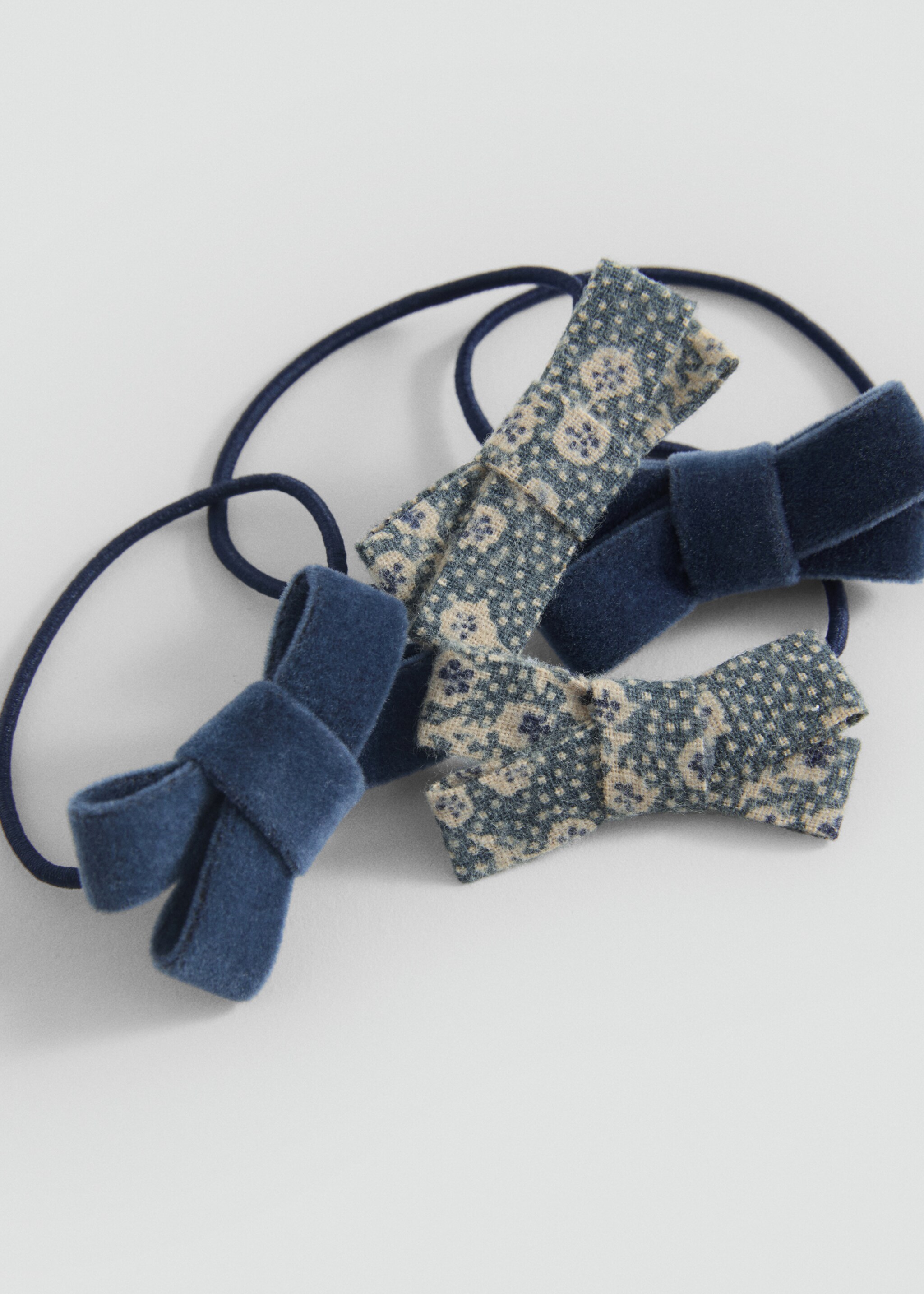 Pack de 4 lligacues - Pla mig, Blau. Ref: 87030306-00.