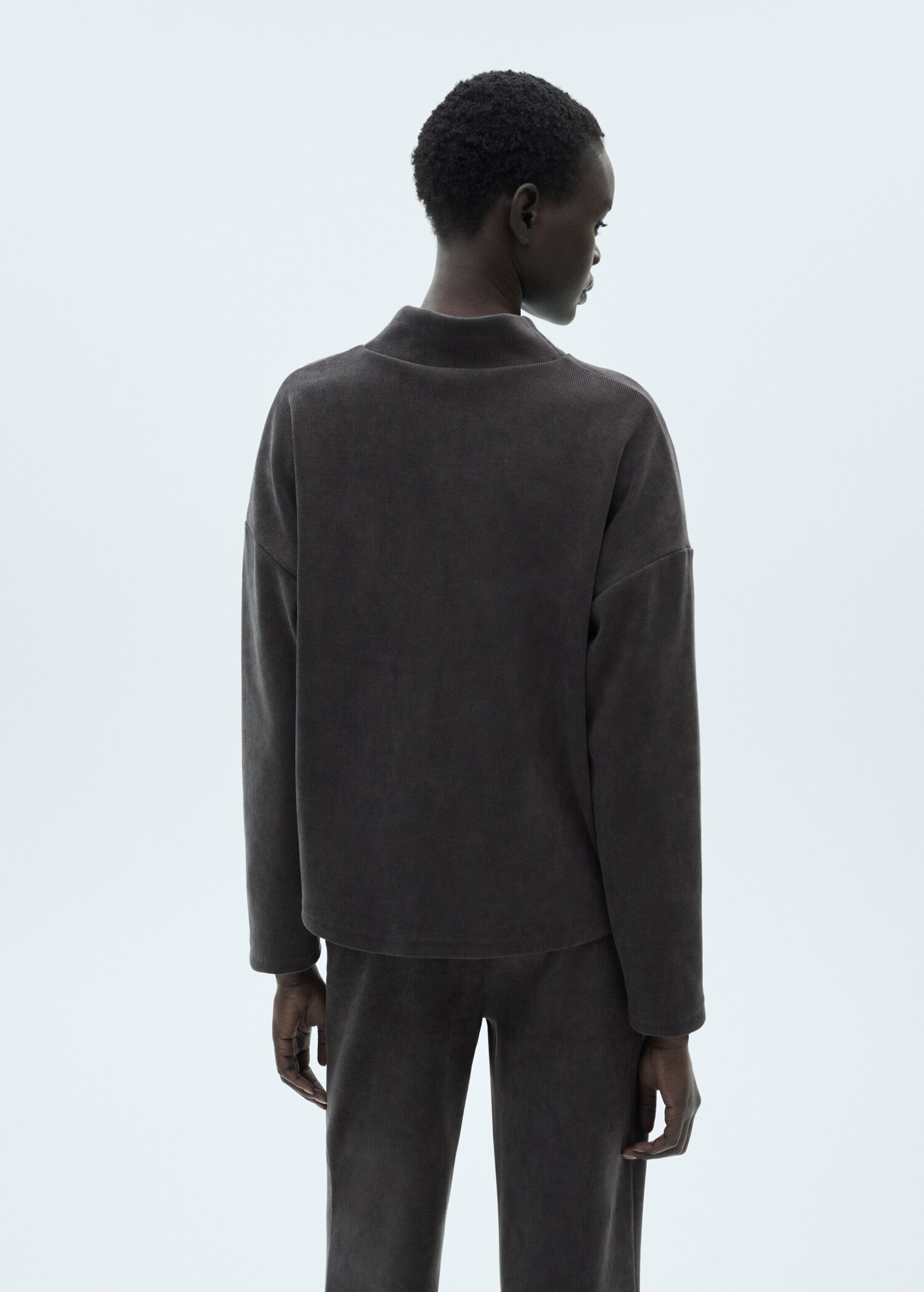 Corduroy sweatshirt with perkins neck - Reverse of the article