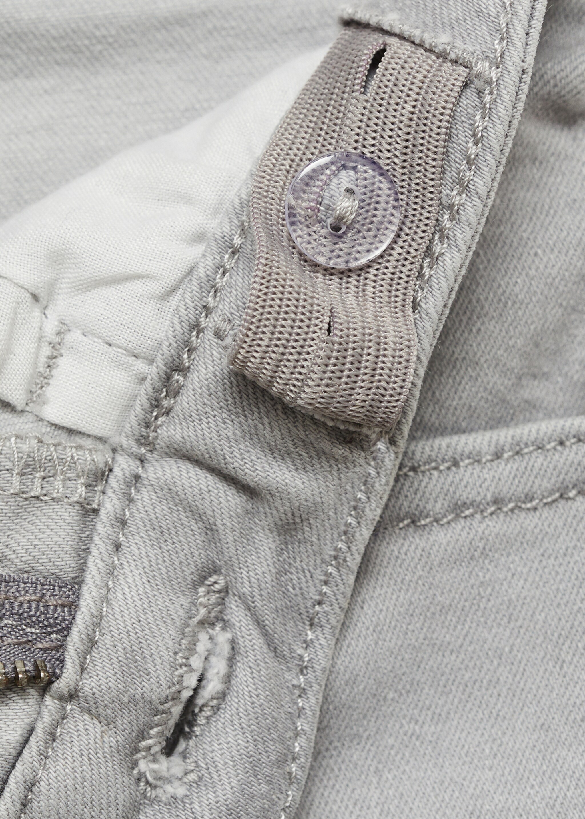 Frayed low-rise skinny jeans - Details of the article 8, Denim Grey. Ref: 87030425-00.