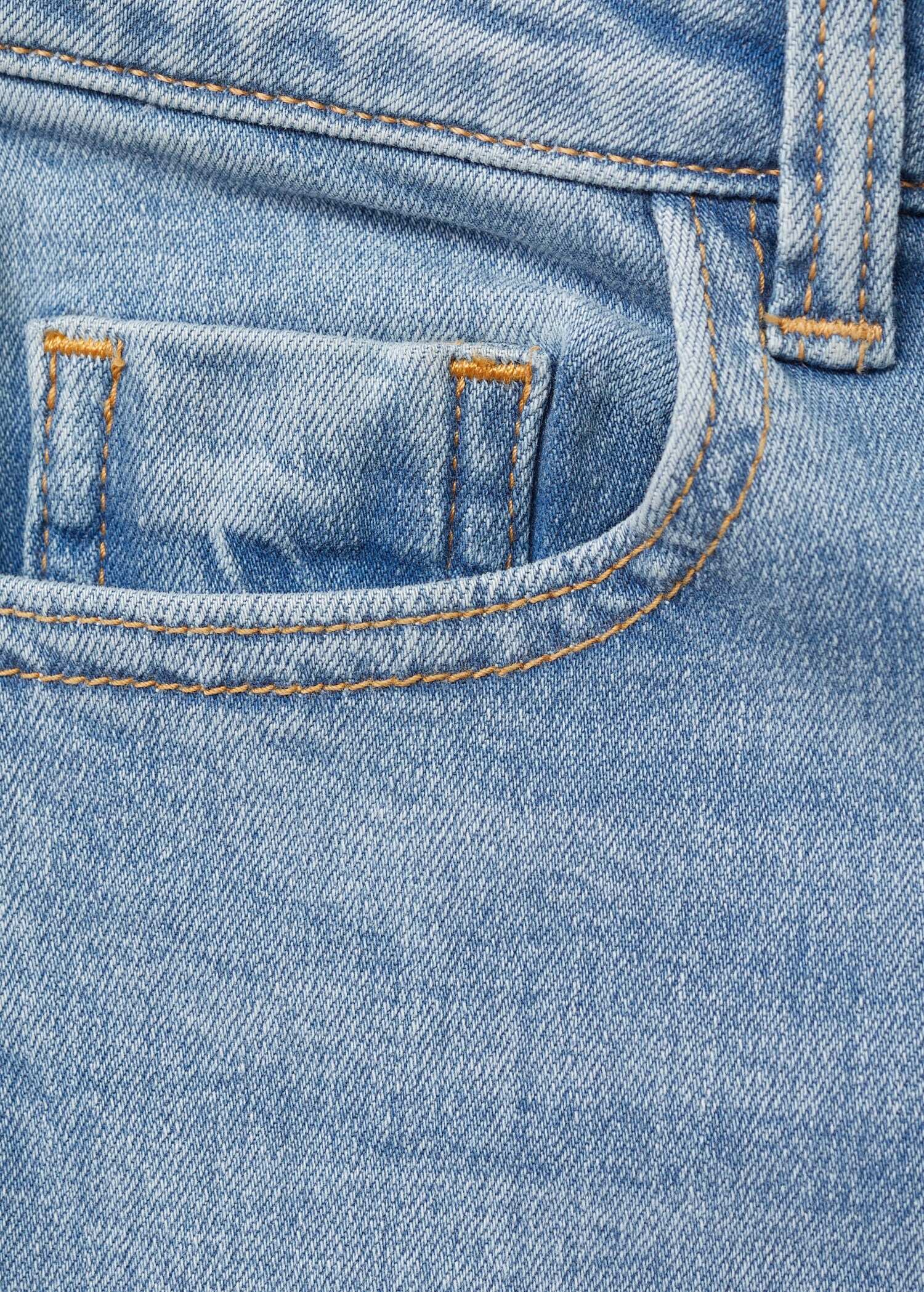 Frayed low-rise skinny jeans - Details of the article 0