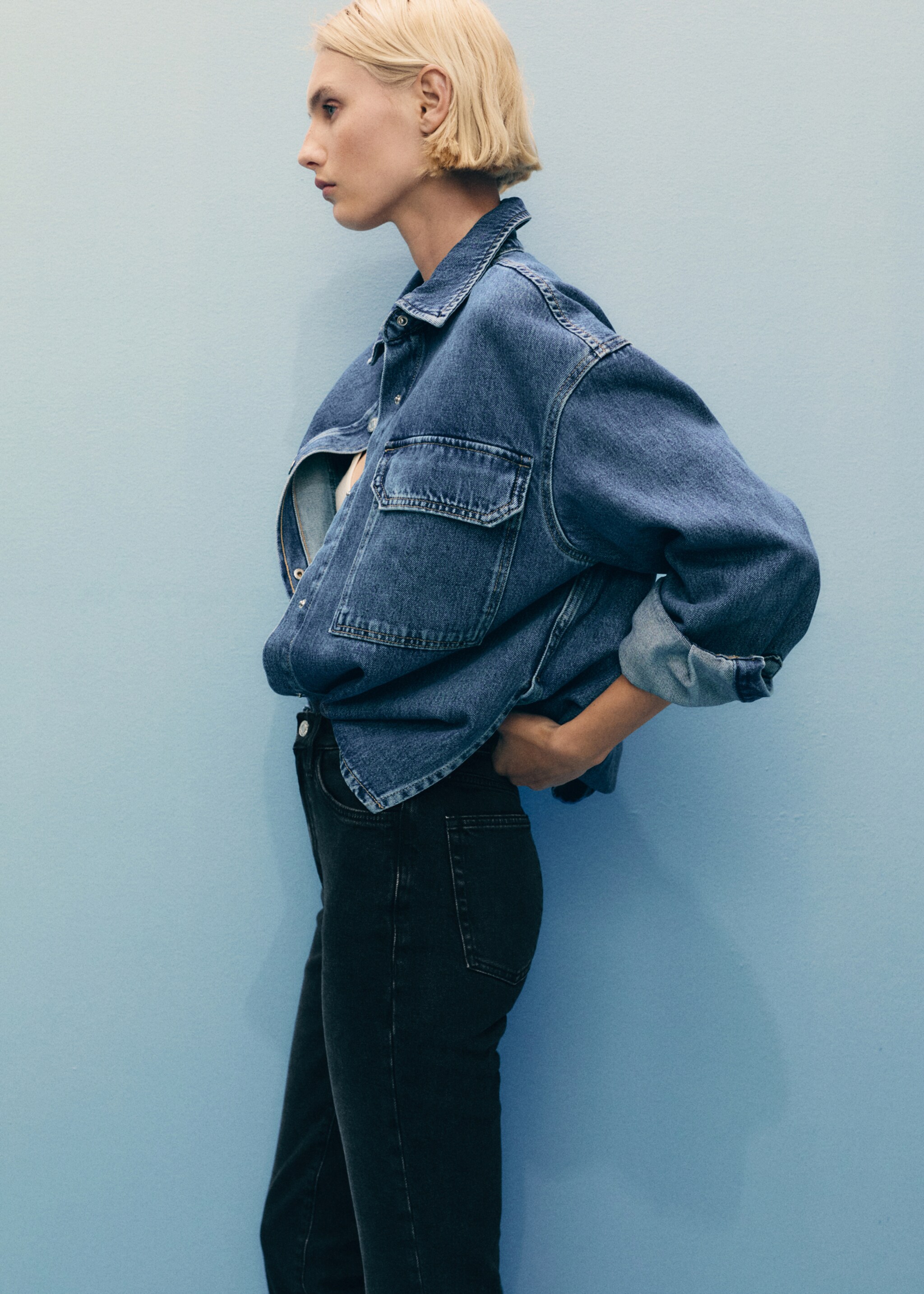 Jean Claudia slim crop - Détail de l'article 3, Black denim. Ref: 87030426-00.