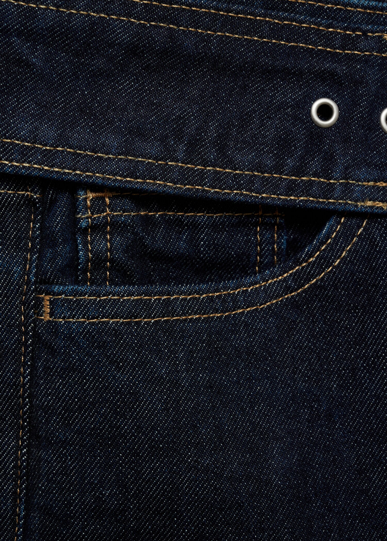 Low-rise straight jeans with belt - Details of the article 8