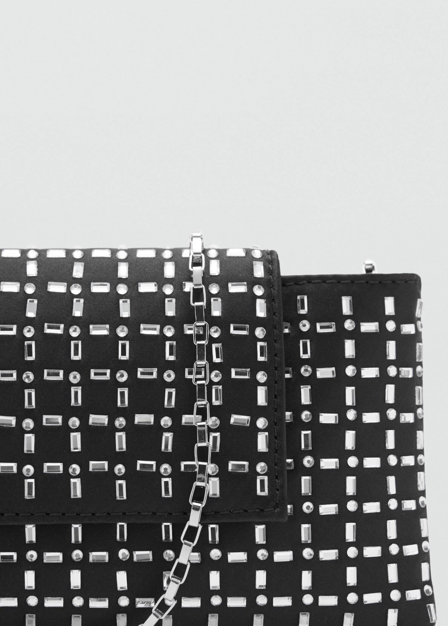 Schultertasche mit Kristallsteinen - Detail des Artikels 1