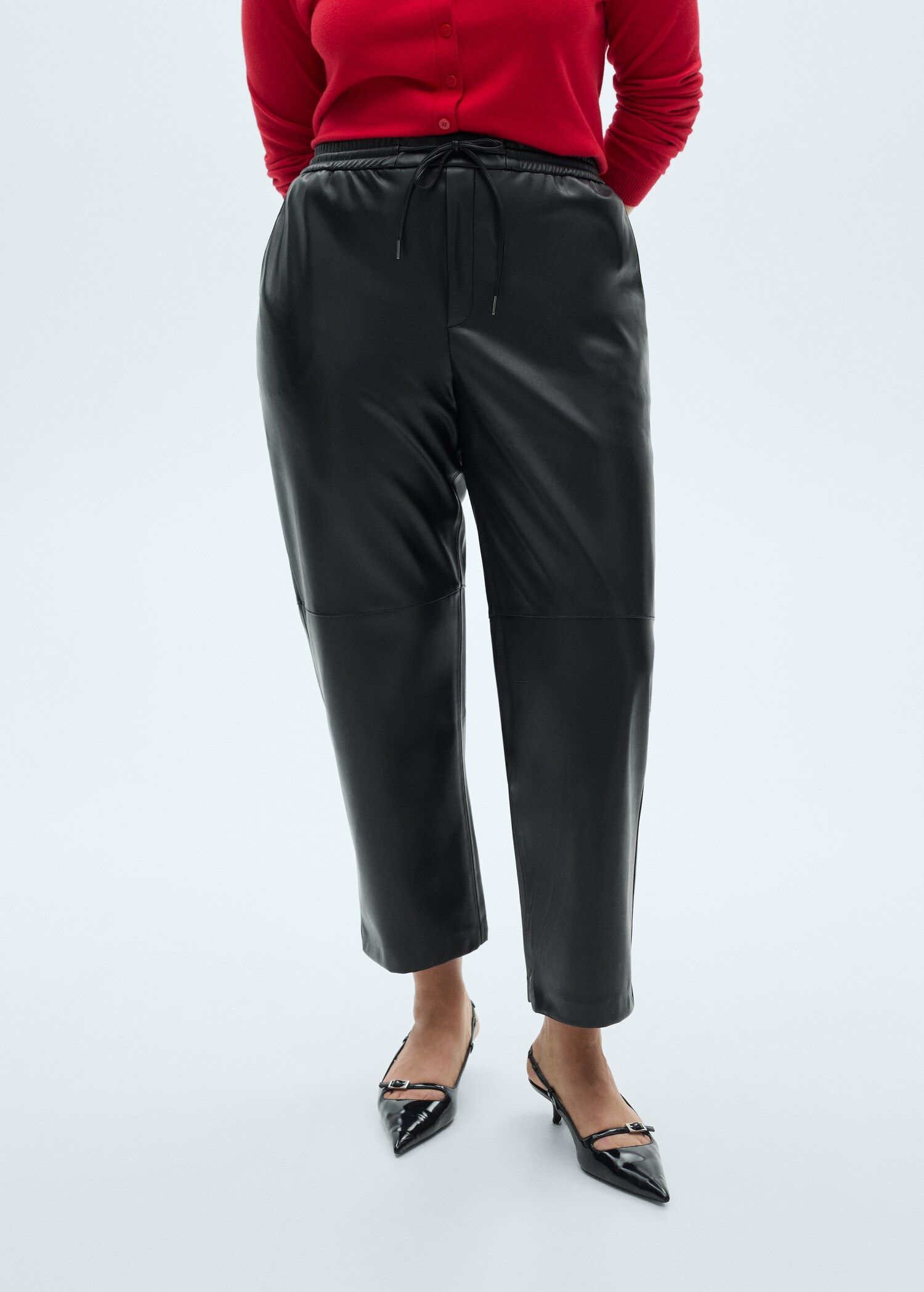 Faux-leather trousers with elastic waist - Details of the article 5