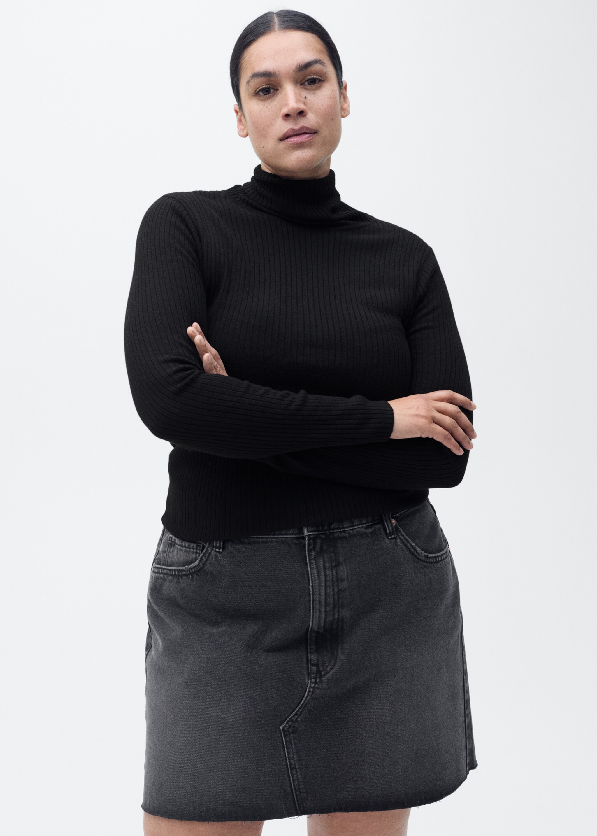 Wool blend turtleneck sweater - Details of the article 5, Black. Ref: 87030441-00.