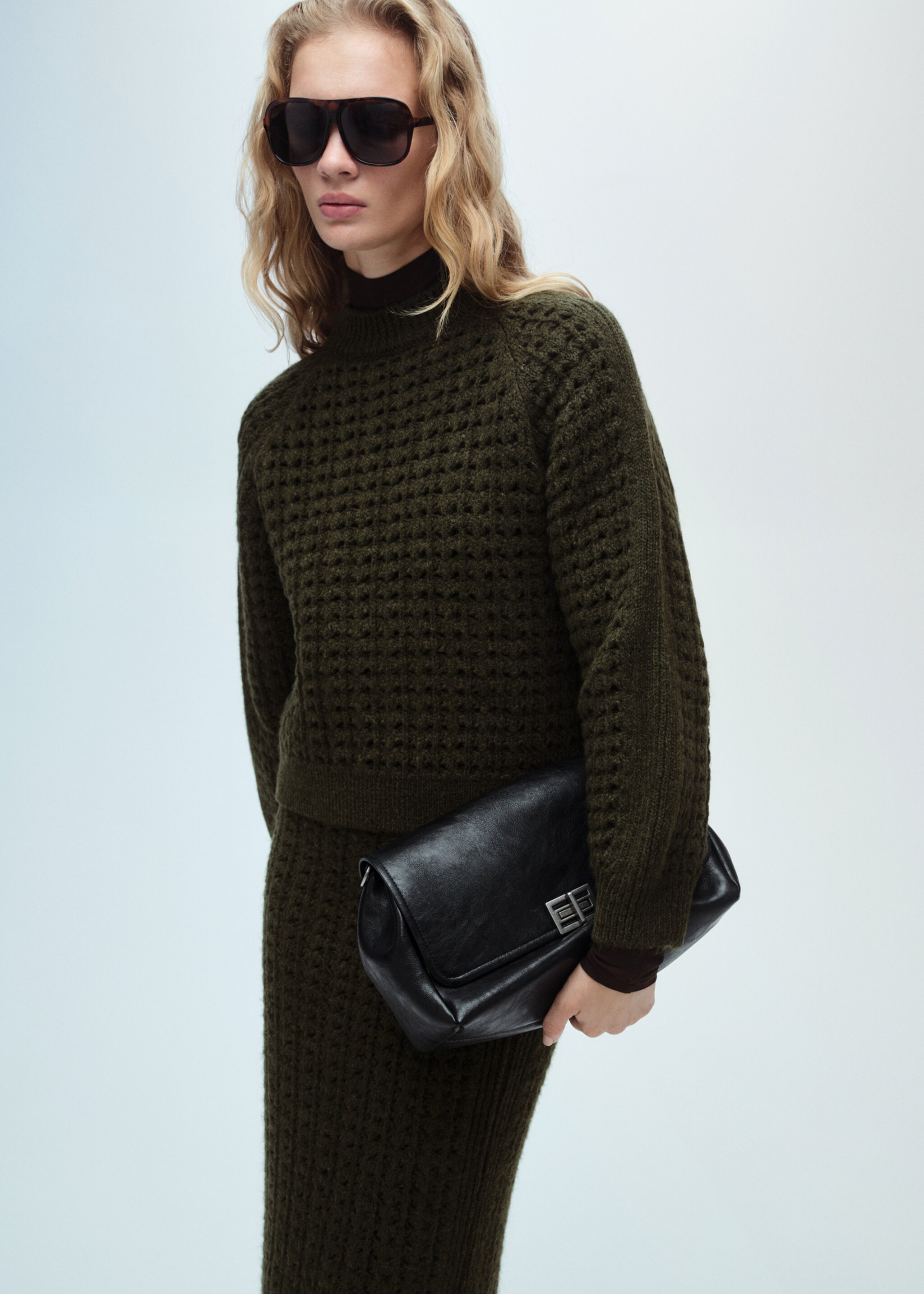 Pull en maille ajourée - Plan moyen, Kaki. Ref: 87030455-00.