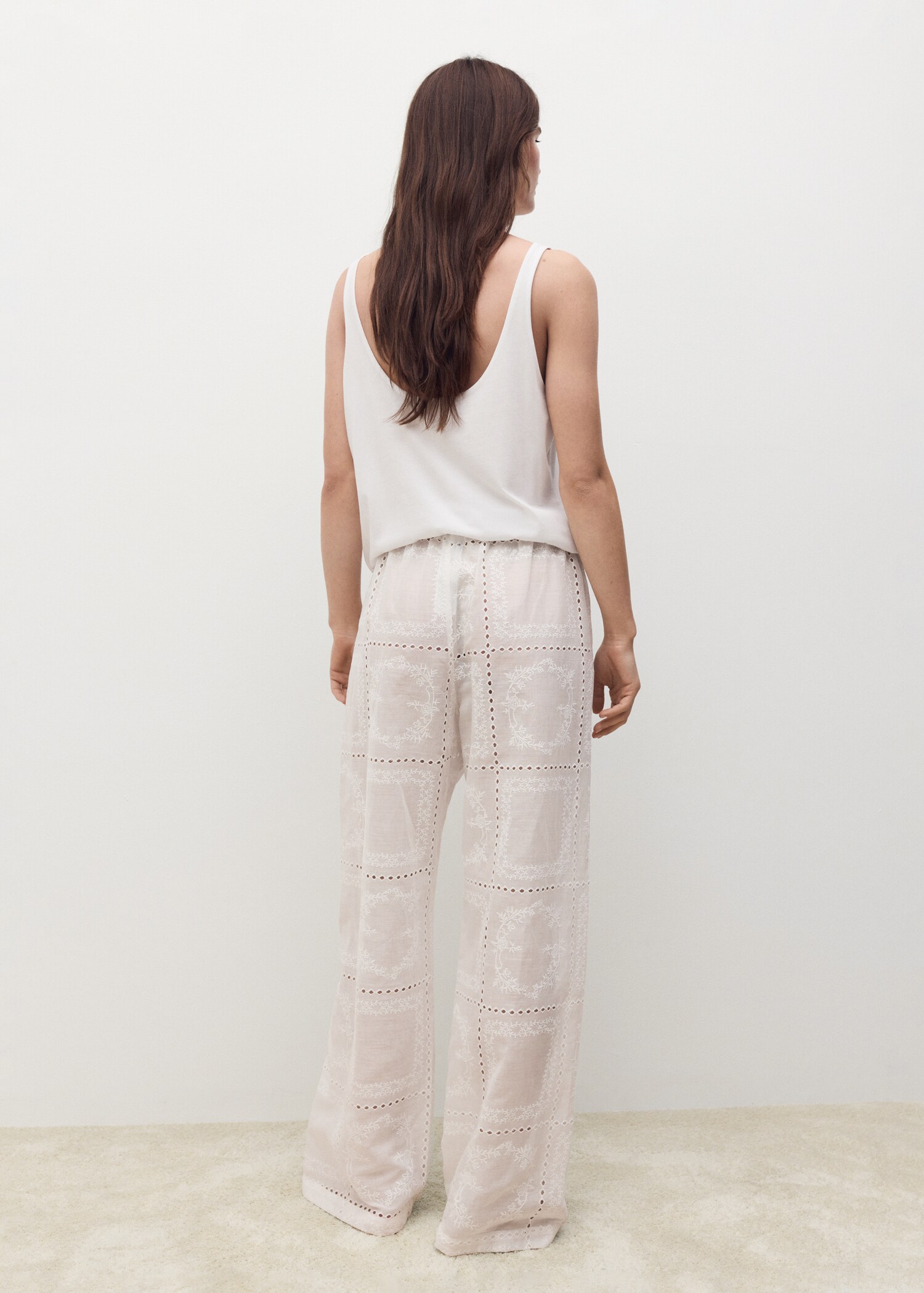 Pantalon 100 % ramie brodé - Verso de l’article