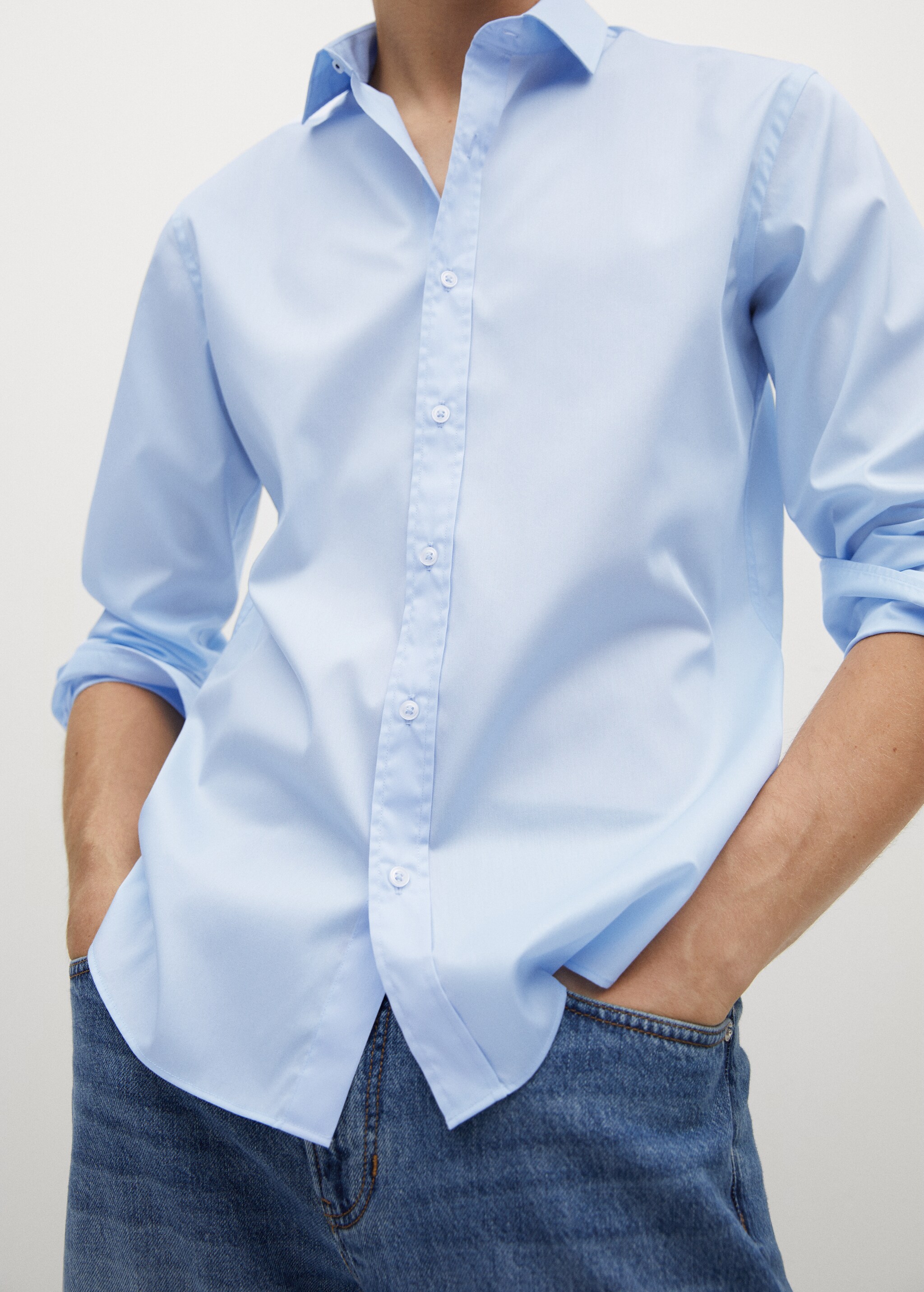 Slim fit cotton shirt - Details of the article 1