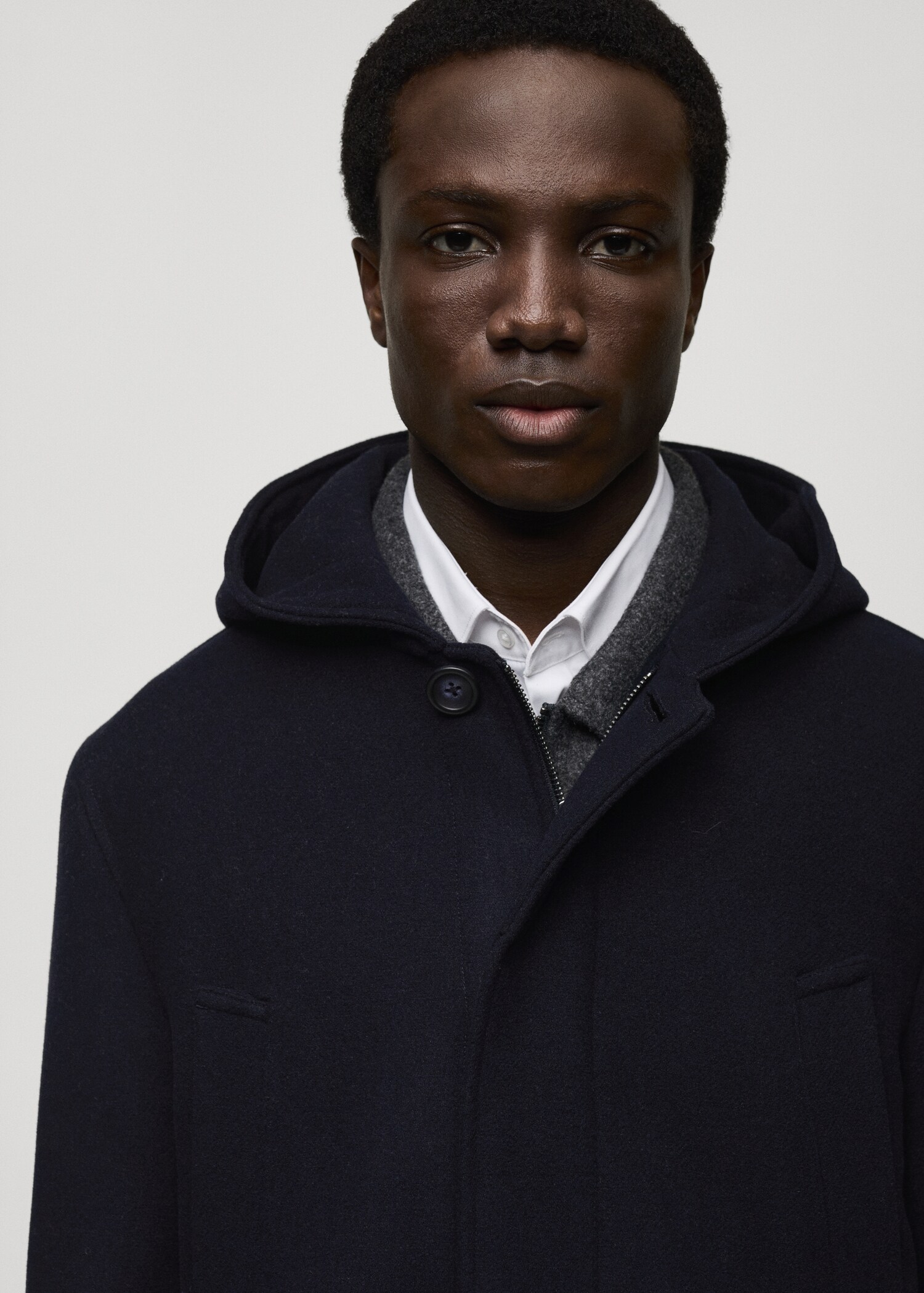 Hooded wool coat - Details of the article 1