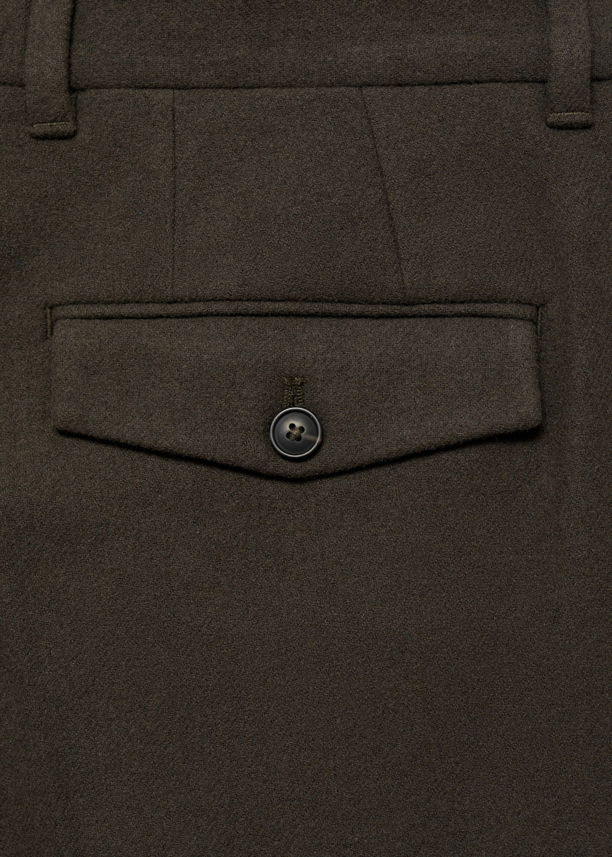 Bundfaltenhose aus Wollflanell - Detail des Artikels 0, Khaki. Ref: 87030577-00.