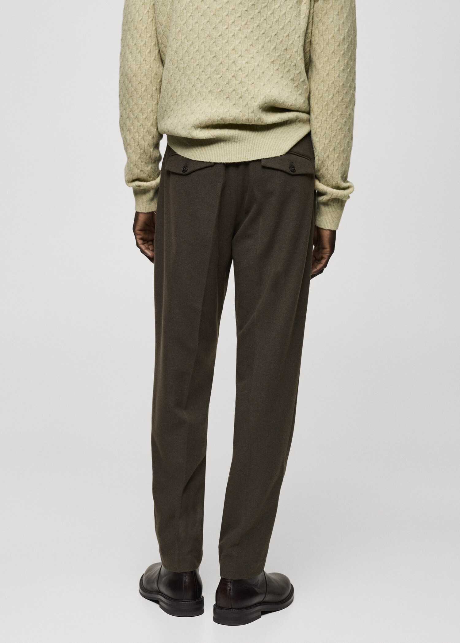 Bundfaltenhose aus Wollflanell - Rückseite des Artikels