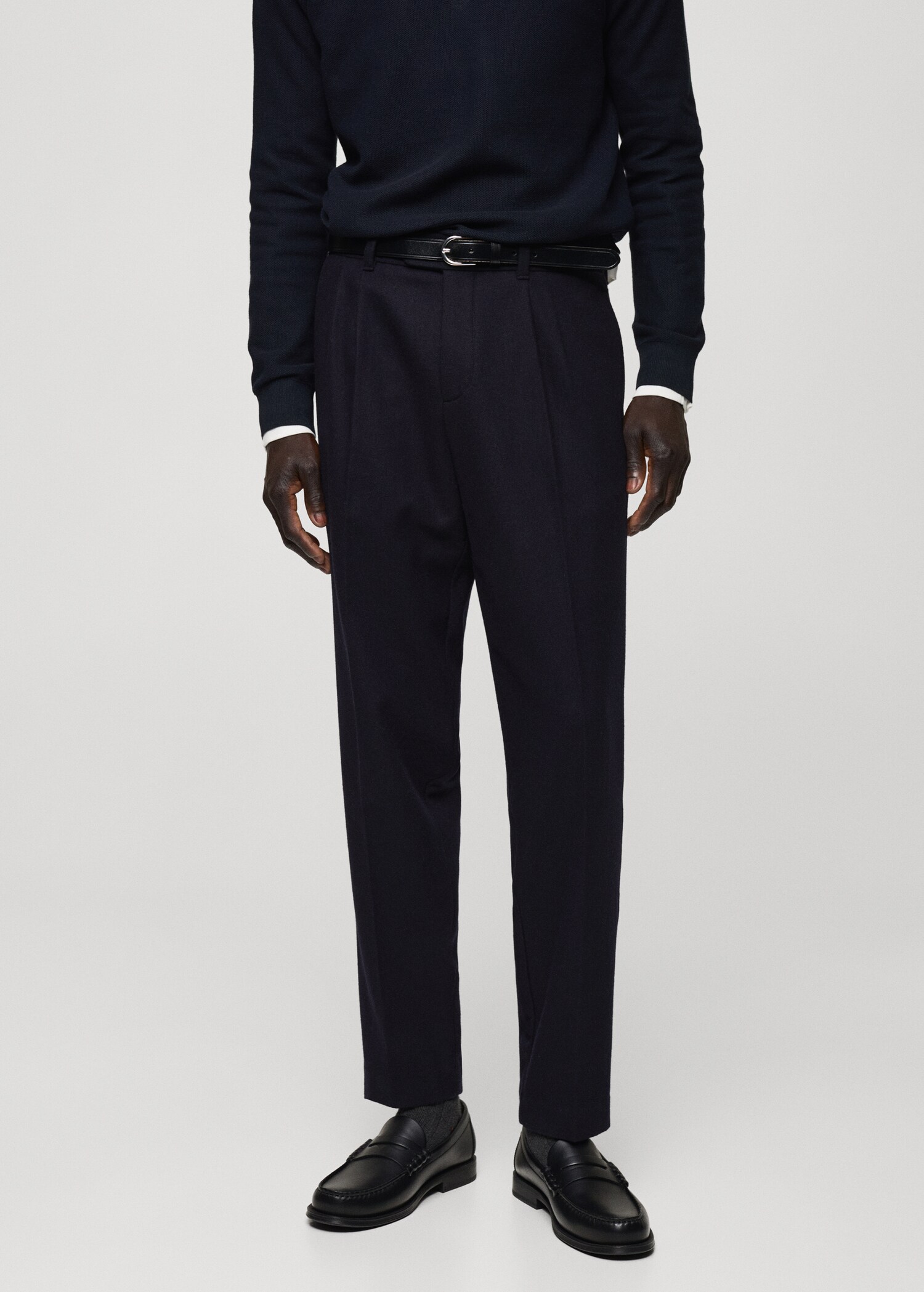 Bundfaltenhose aus Wollflanell - Mittlere Ansicht