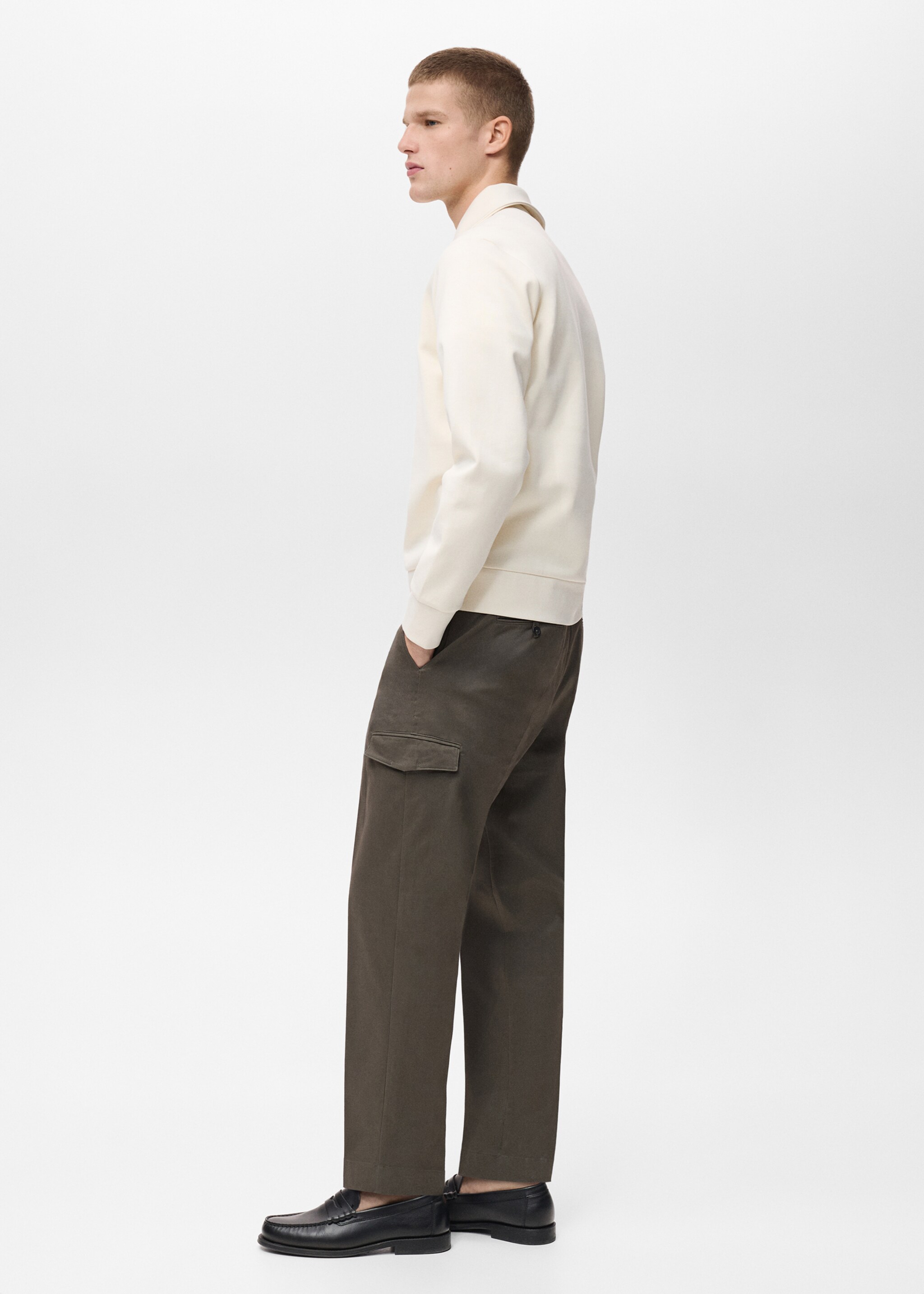 Pantalon cargo coton regular-fit - Détail de l'article 2, Kaki. Ref: 87030580-00.