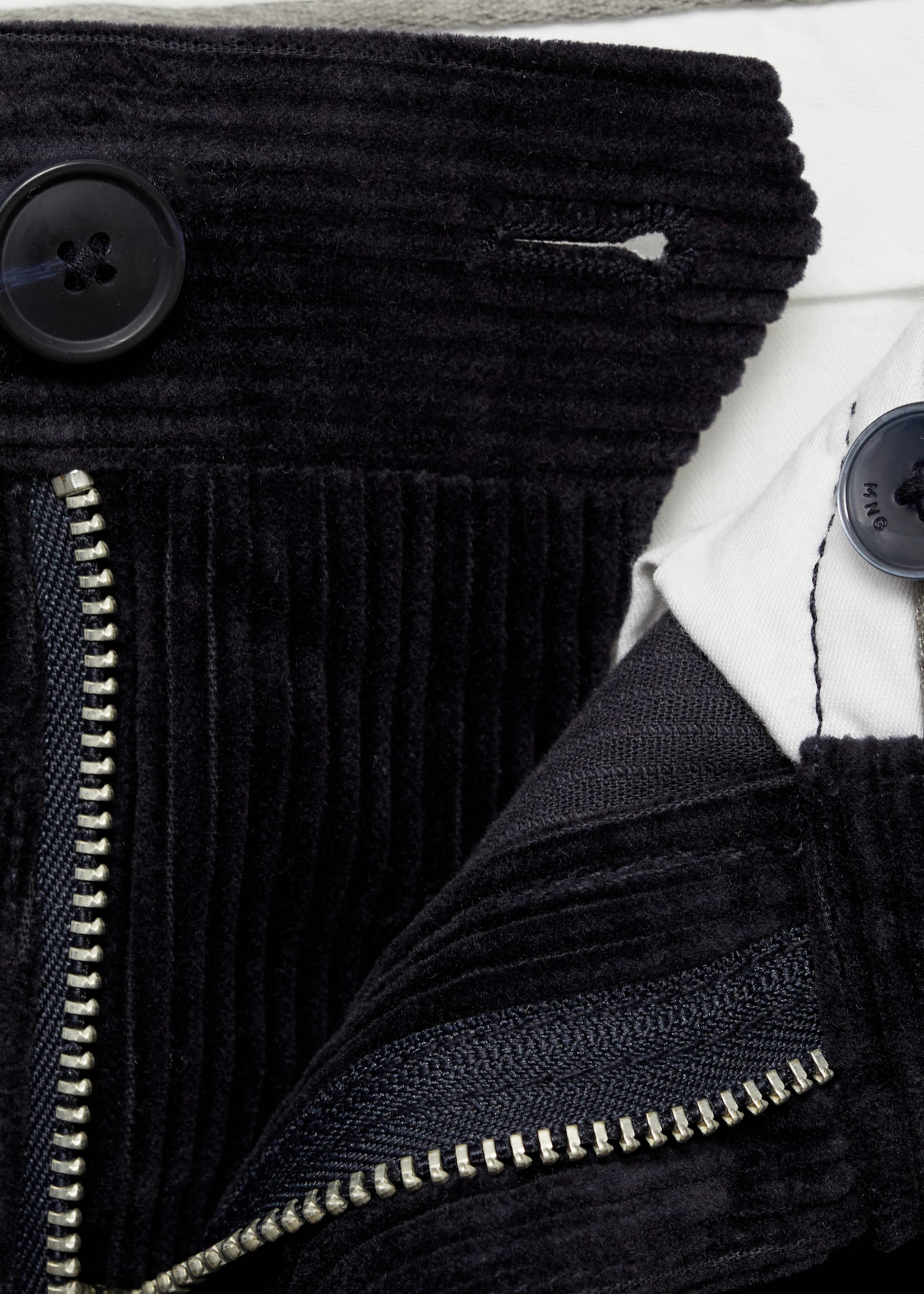 Regular Fit-Cordhose - Detail des Artikels 8, Dunkles Marineblau. Ref: 87030581-00.