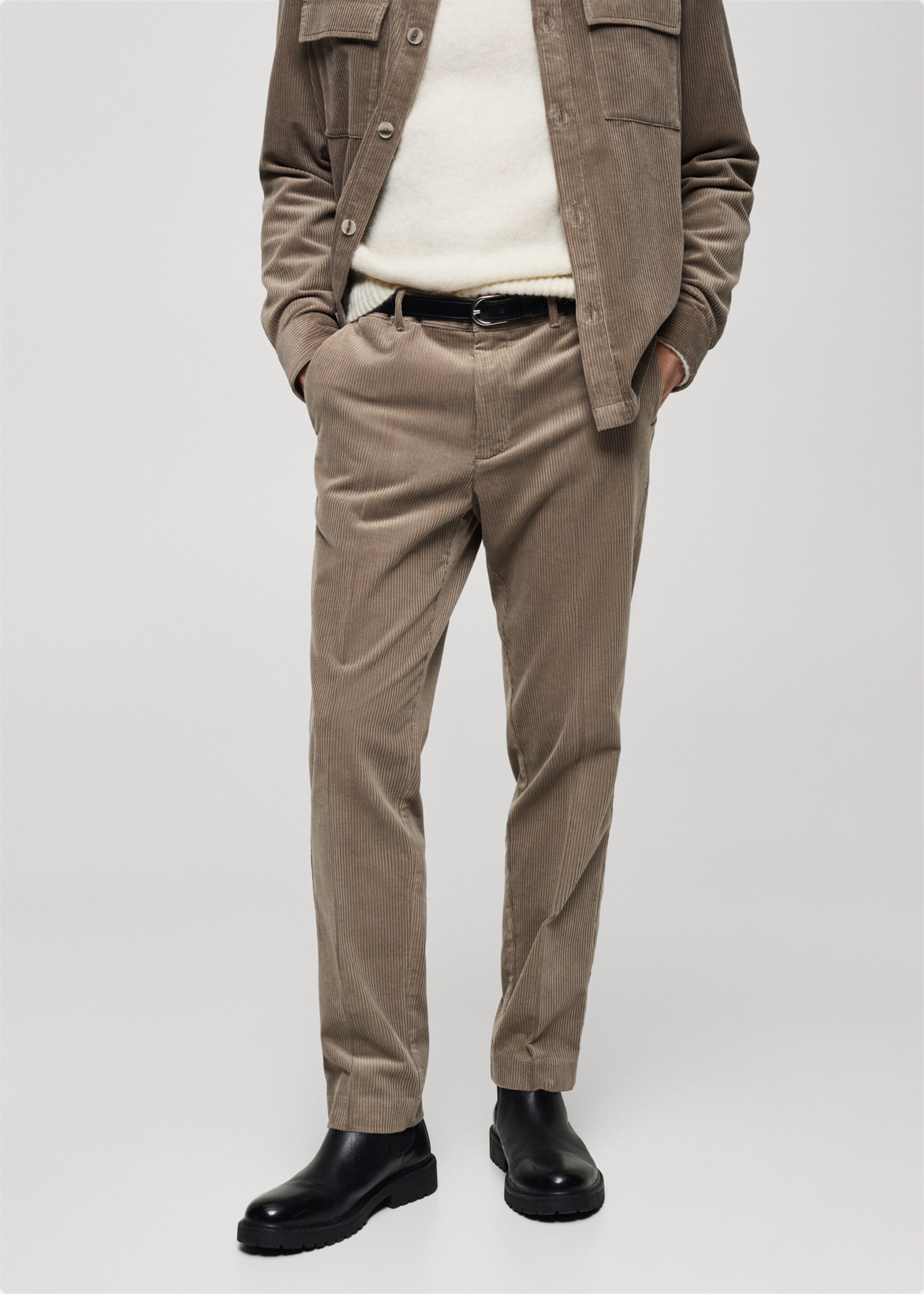Corduroy regular-fit trousers - Medium plane, Mink Grey. Ref: 87030581-00.