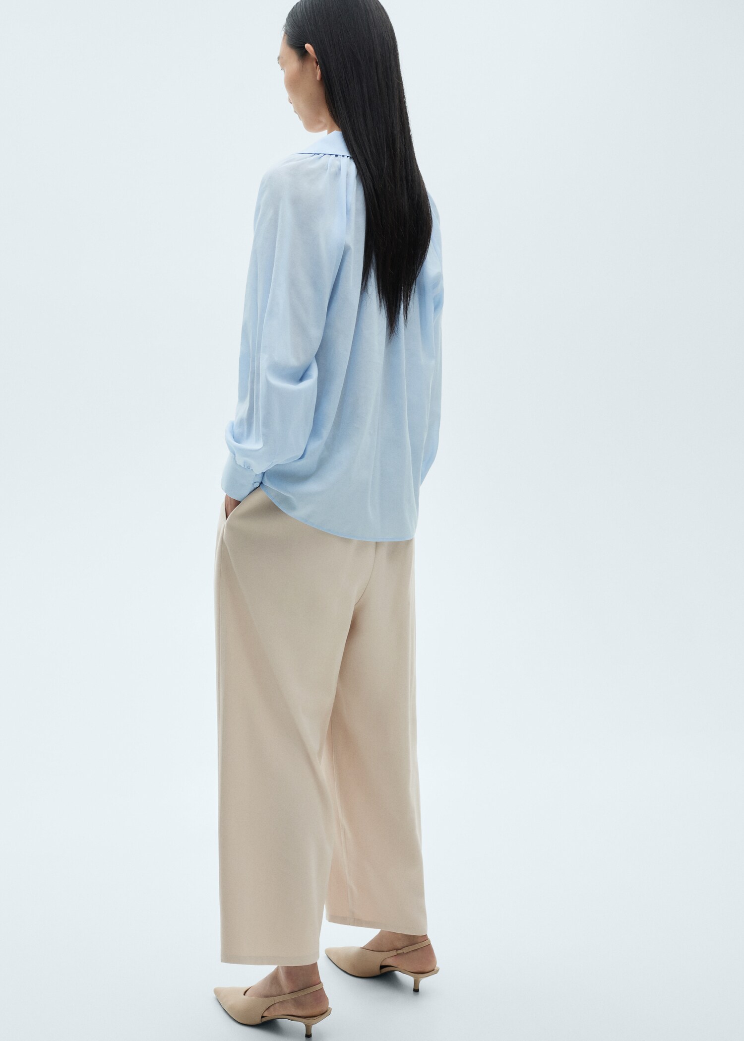 Puffed sleeves cotton blouse - Reverse of the article