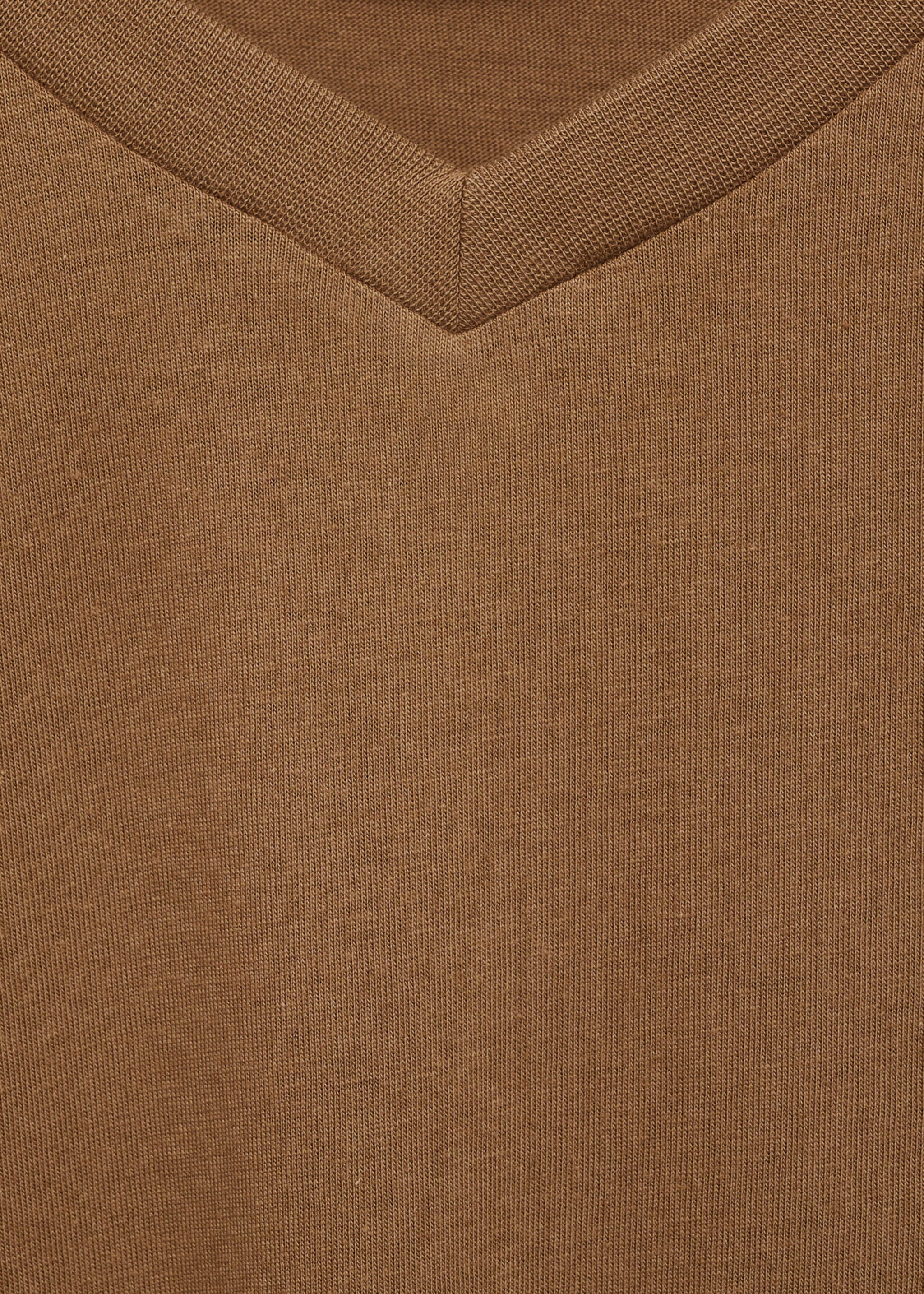 T-shirt scollo a V slim fit 100% cotone - Dettaglio dell'articolo 8, Marrone tabacco. Ref: 87030599-00.