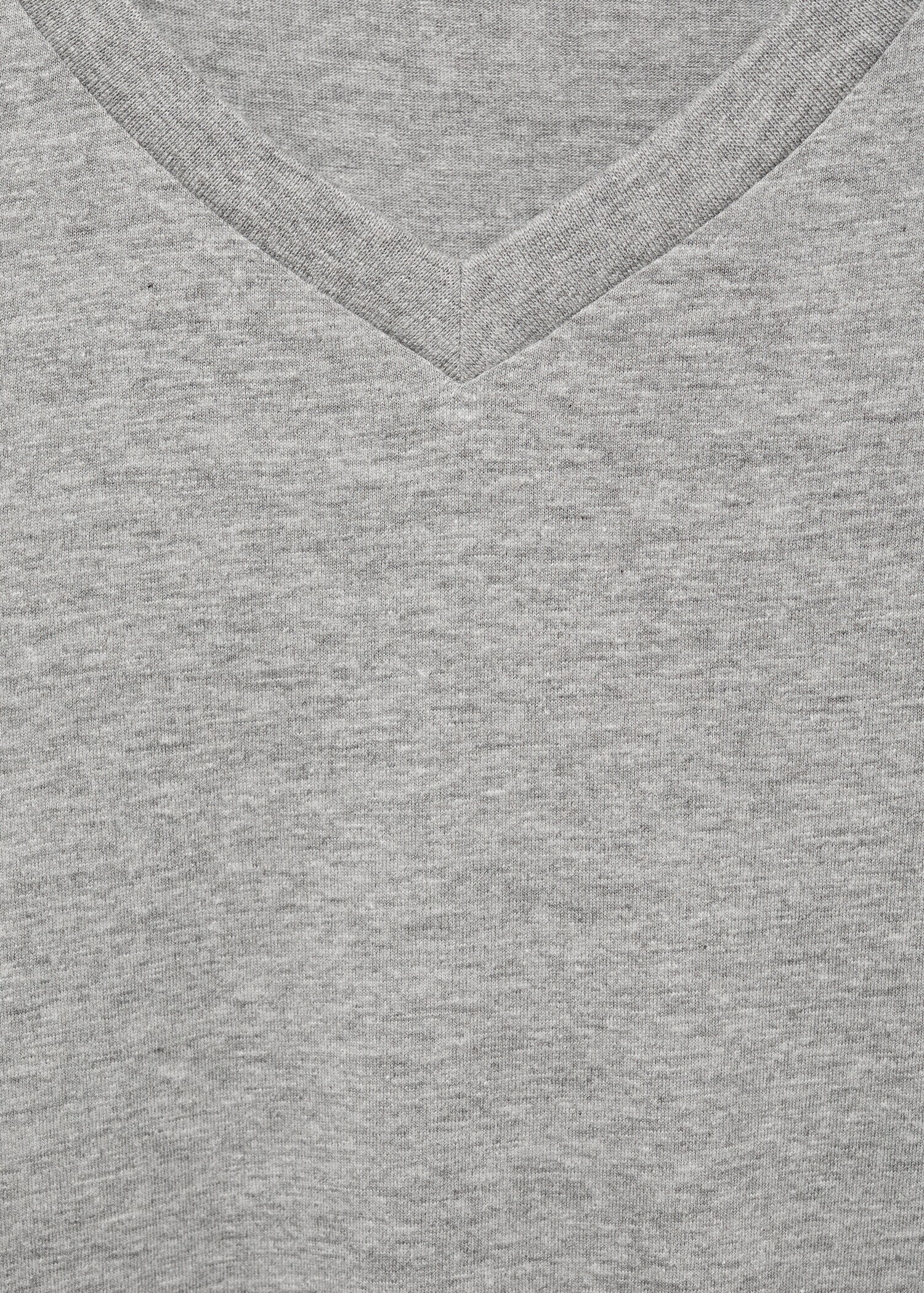 100% cotton slim-fit V-neck t-shirt - Details of the article 8