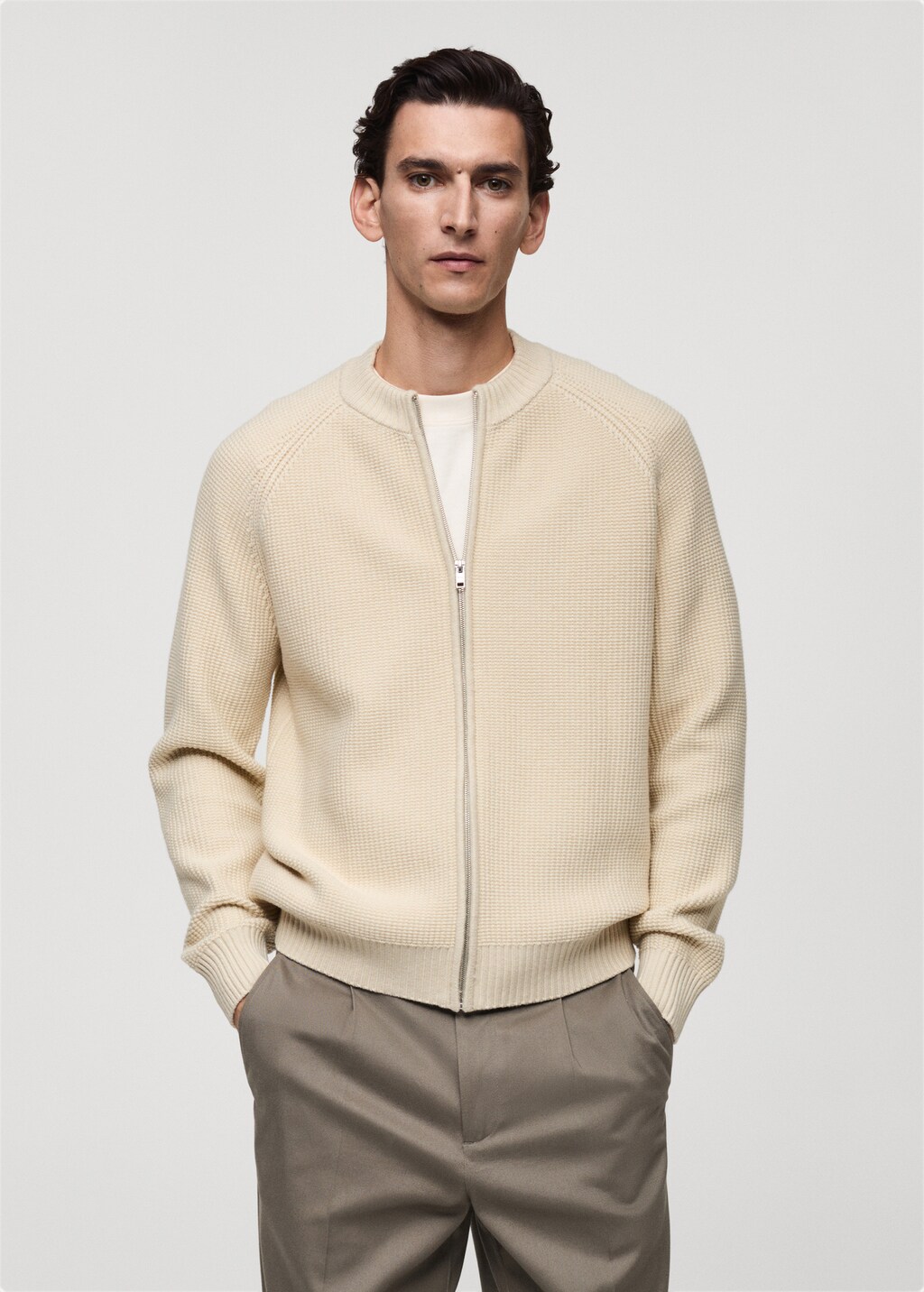 Structured knitted cardigan with zip - Men | MANGO OUTLET USA