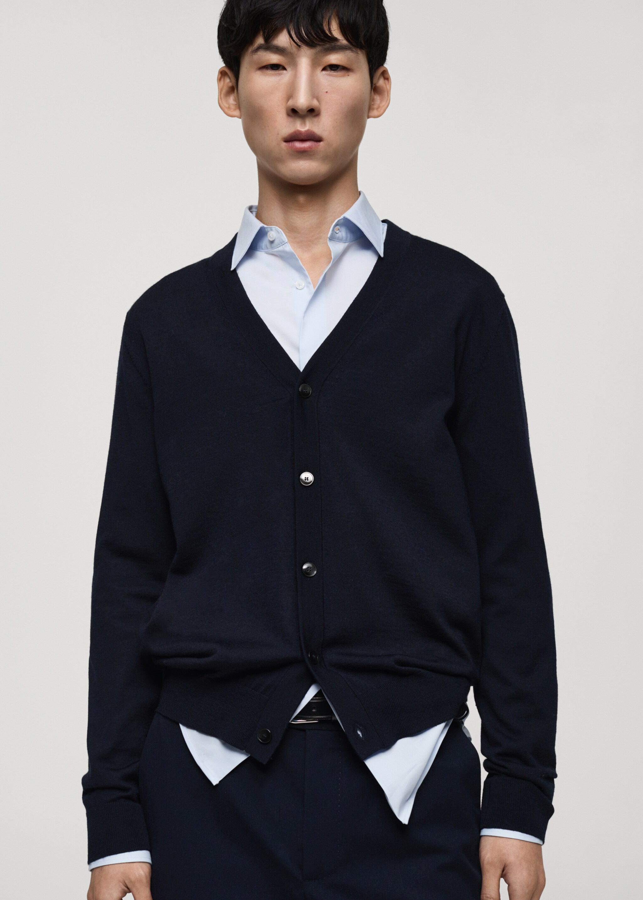 100% merino wool cardigan - Medium plane, Dark Navy. Ref: 87030603-00.