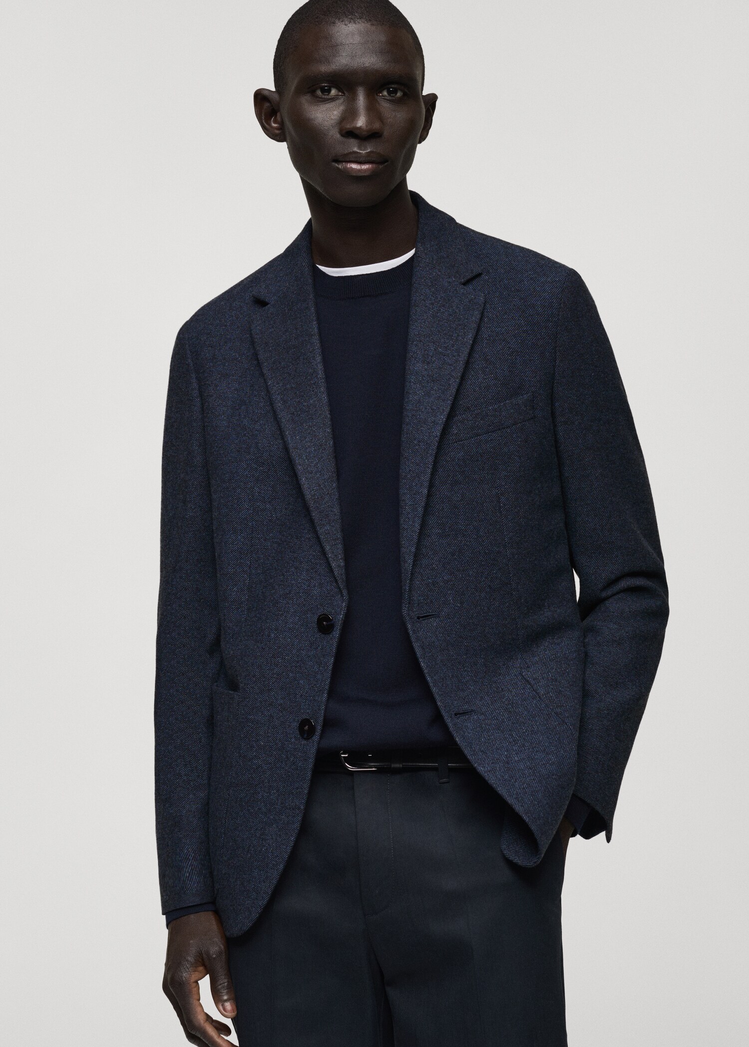 Slim-Fit-Blazer aus Wollgemisch - Mittlere Ansicht