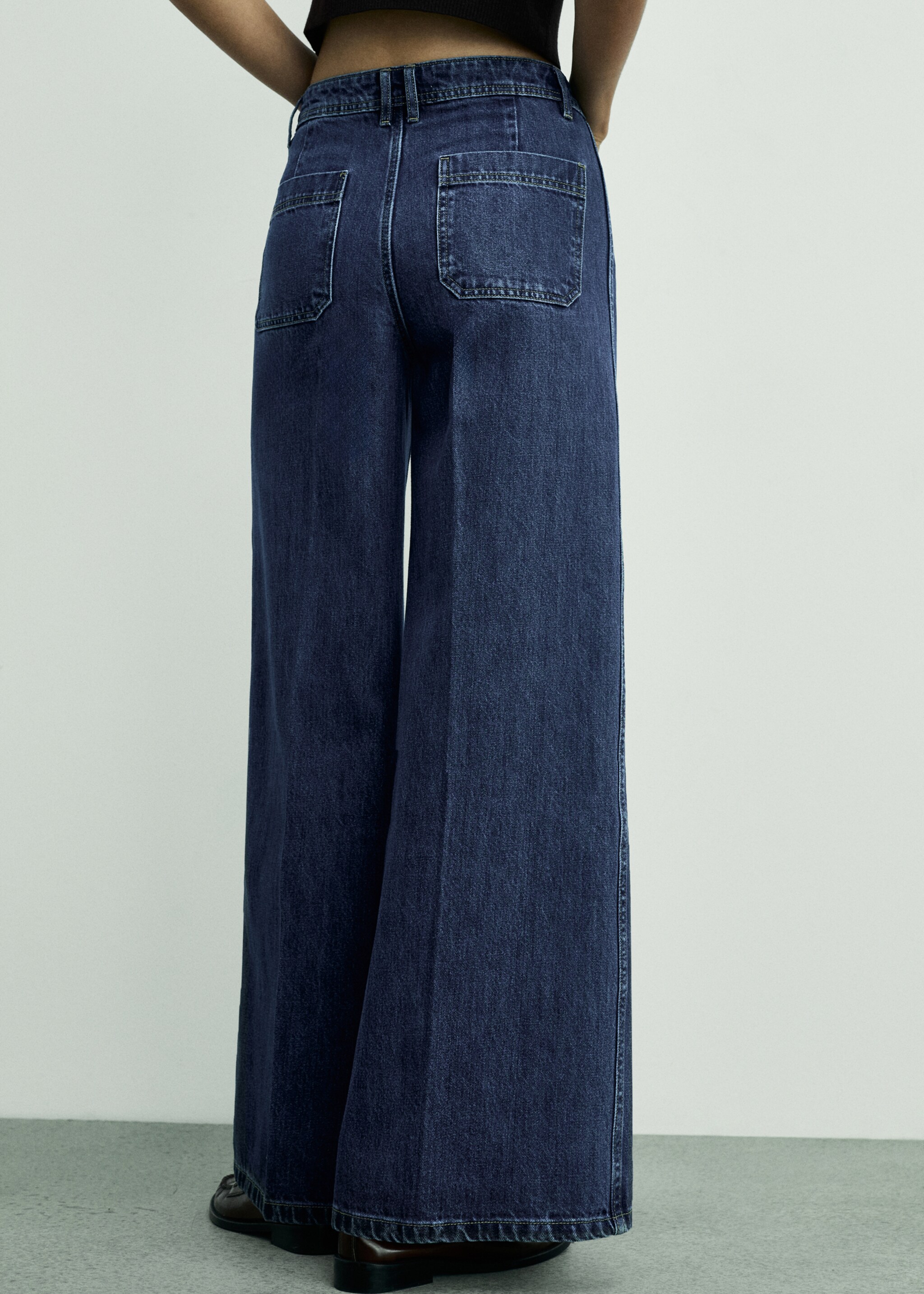 Wide leg jeans with pockets - Details of the article 6, Dark Blue. Ref: 87030636-00.