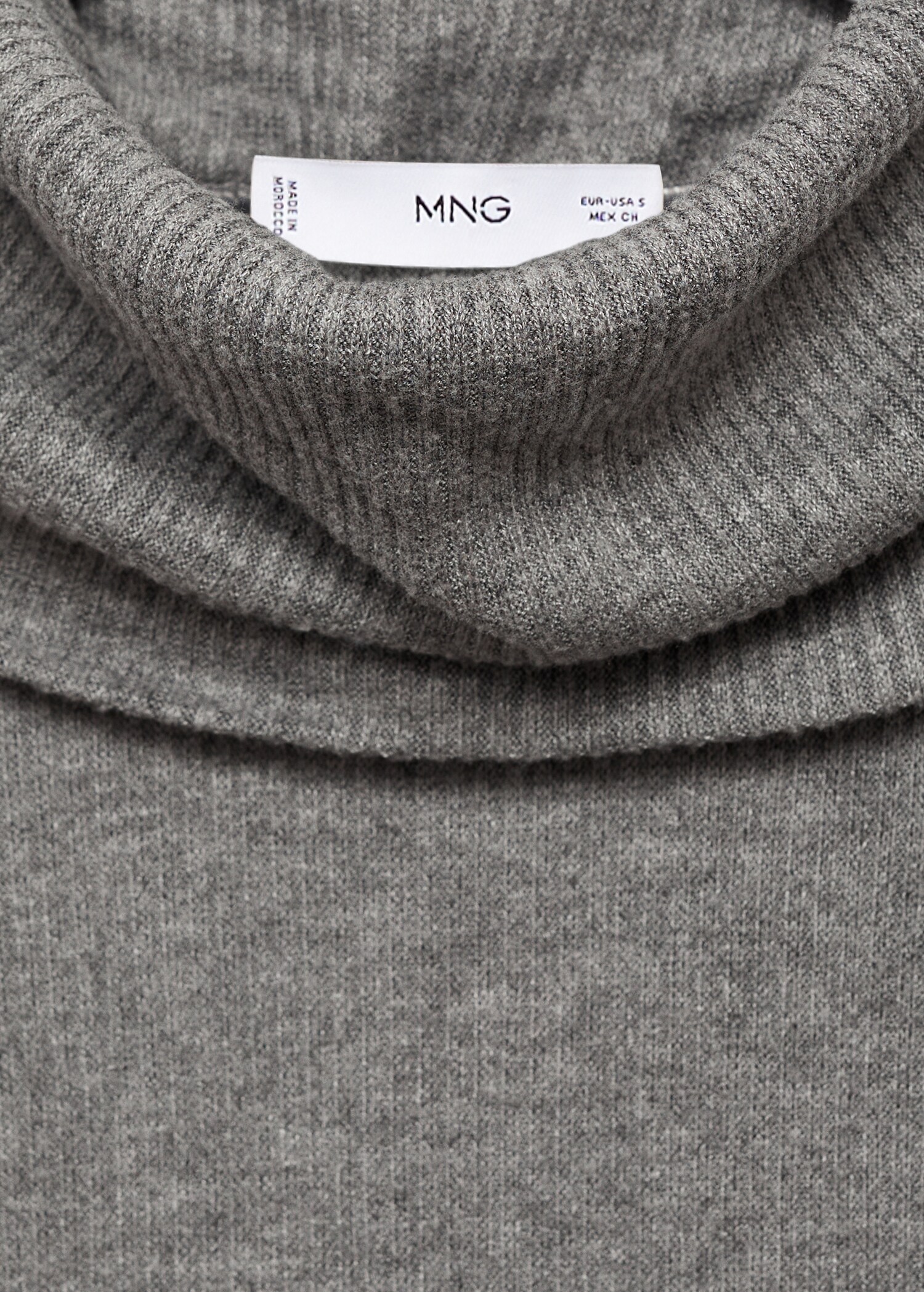 Samarreta canalé coll girat - Detall de l'article 8