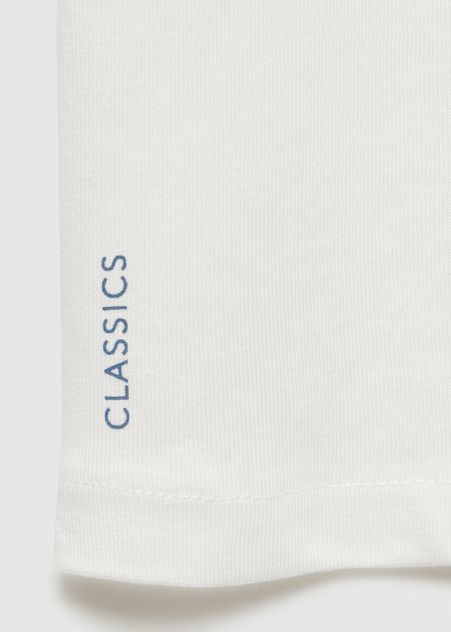Basic T-shirt - Details of the article 0
