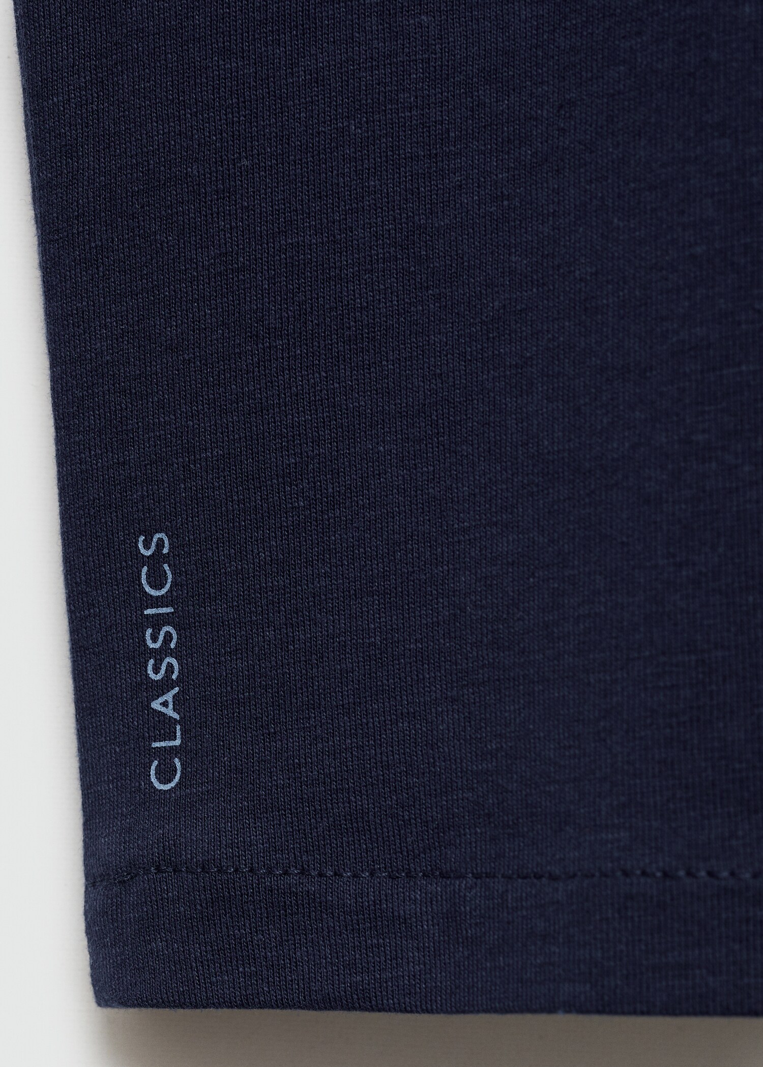 Basic T-shirt - Details of the article 0