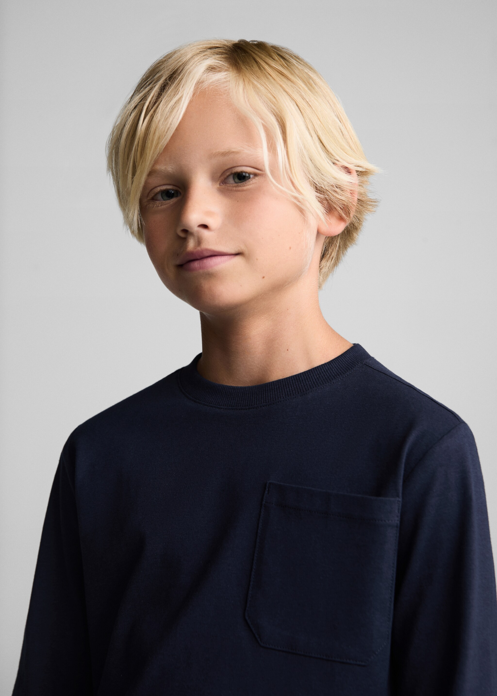 Basic T-shirt - Details of the article 1, Dark Navy. Ref: 87030649-00.